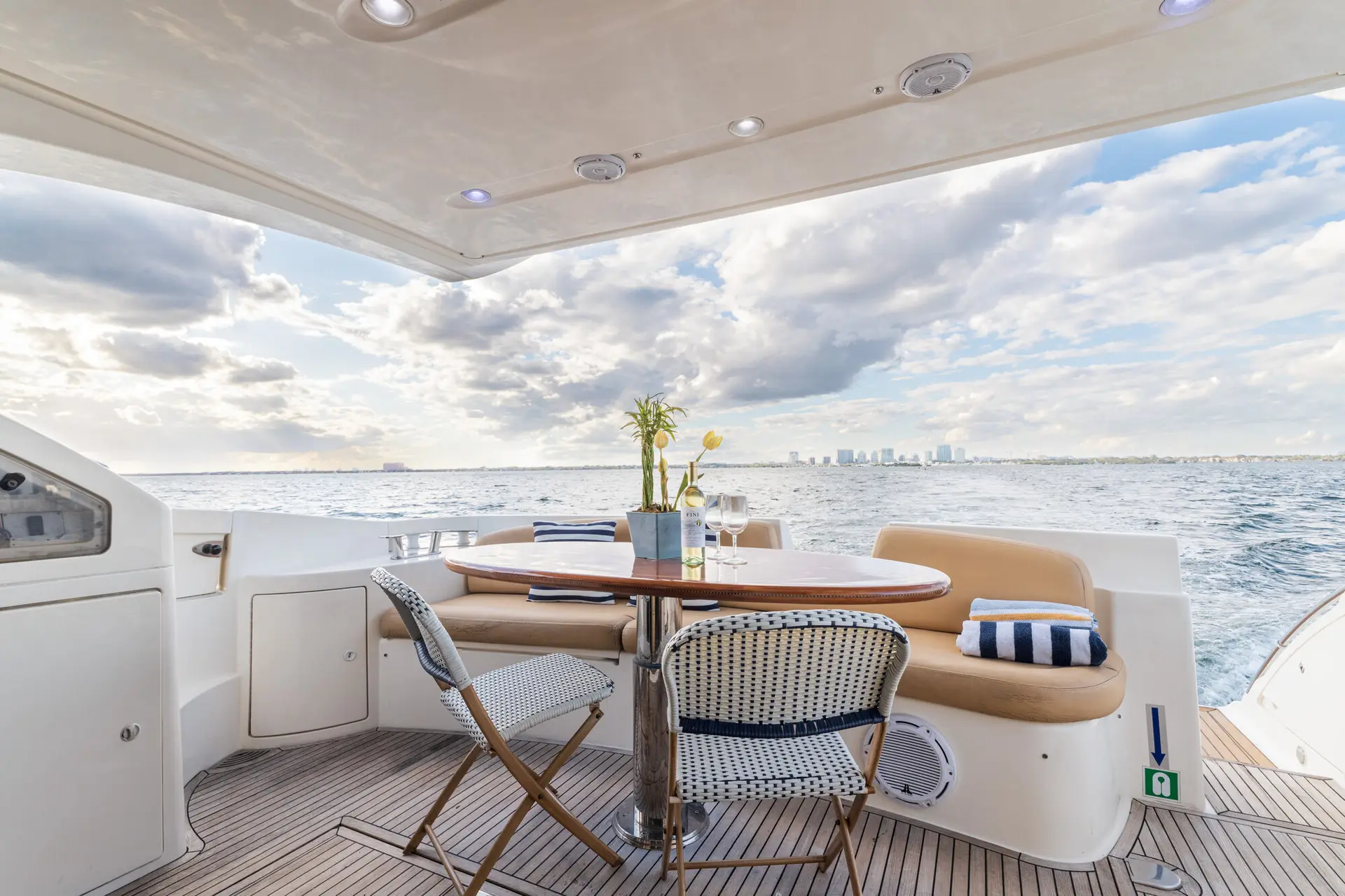 55 AZIMUT FLY - View 10