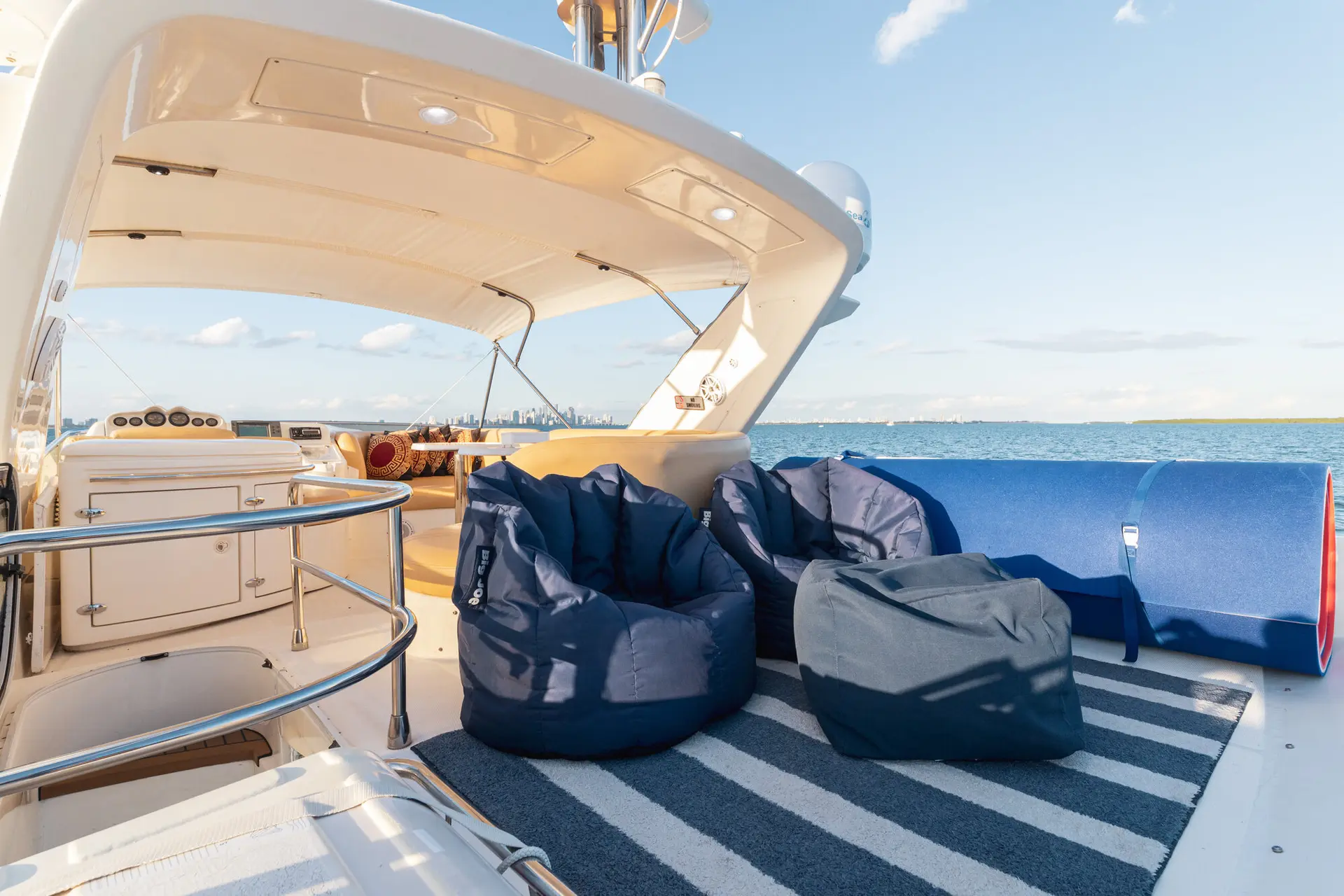 55 AZIMUT FLY - View 18