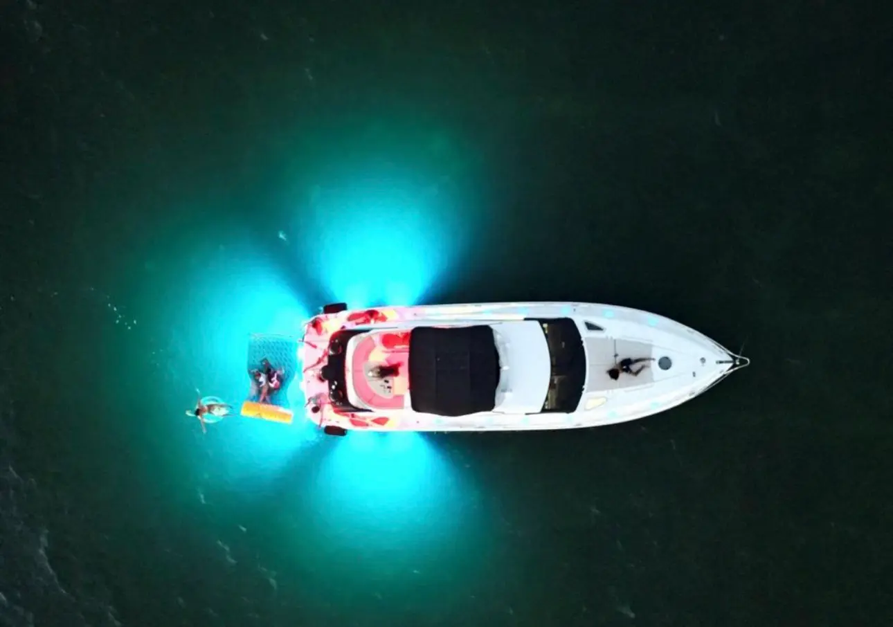 57FT FAIRLINE FLYBRIDGE - View 9