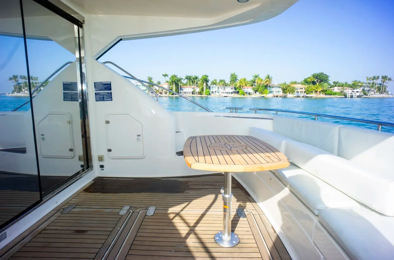 57FT FAIRLINE FLYBRIDGE - View 45