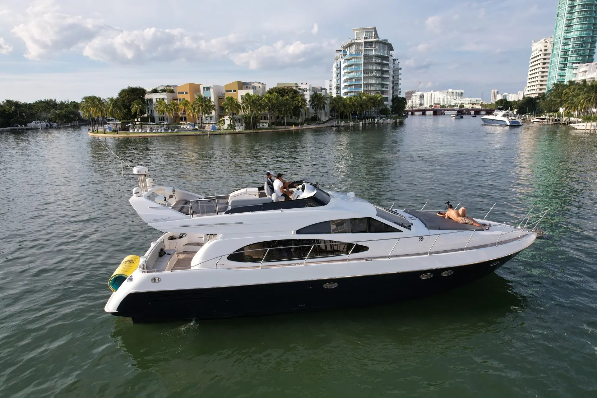65FT AZIMUT NEW - View 7