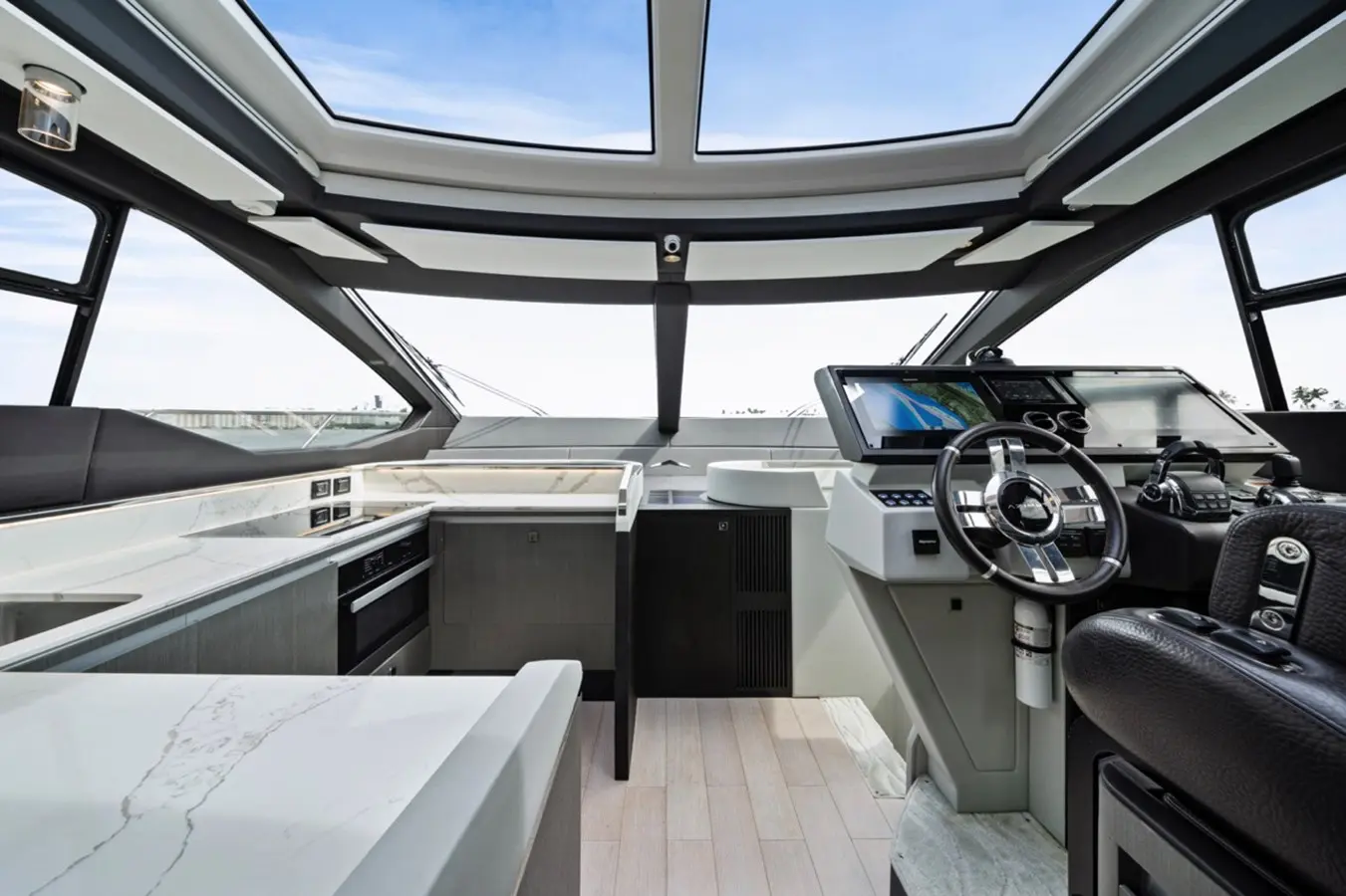 72FT AZIMUT - View 6