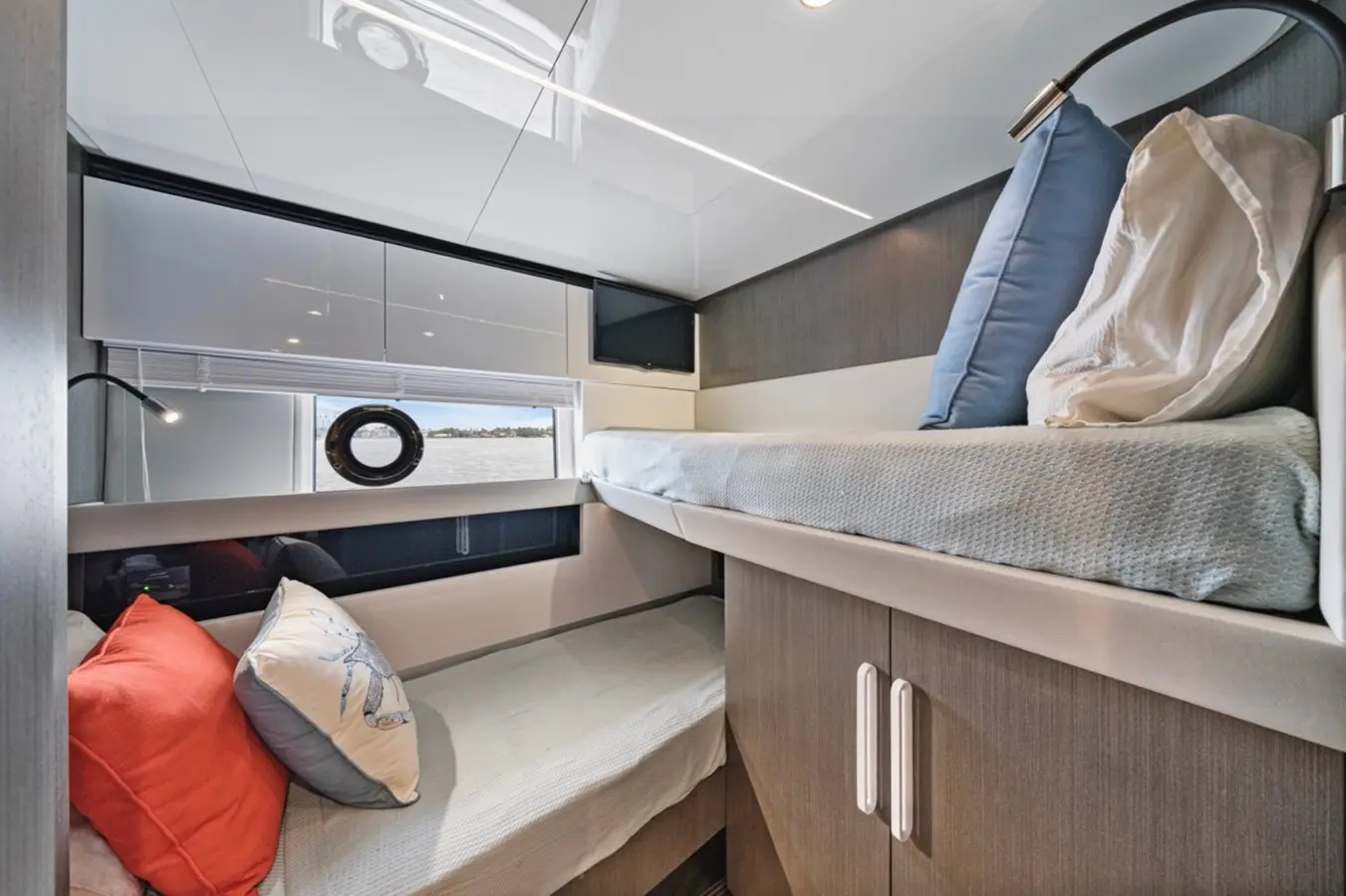 72FT AZIMUT - View 11