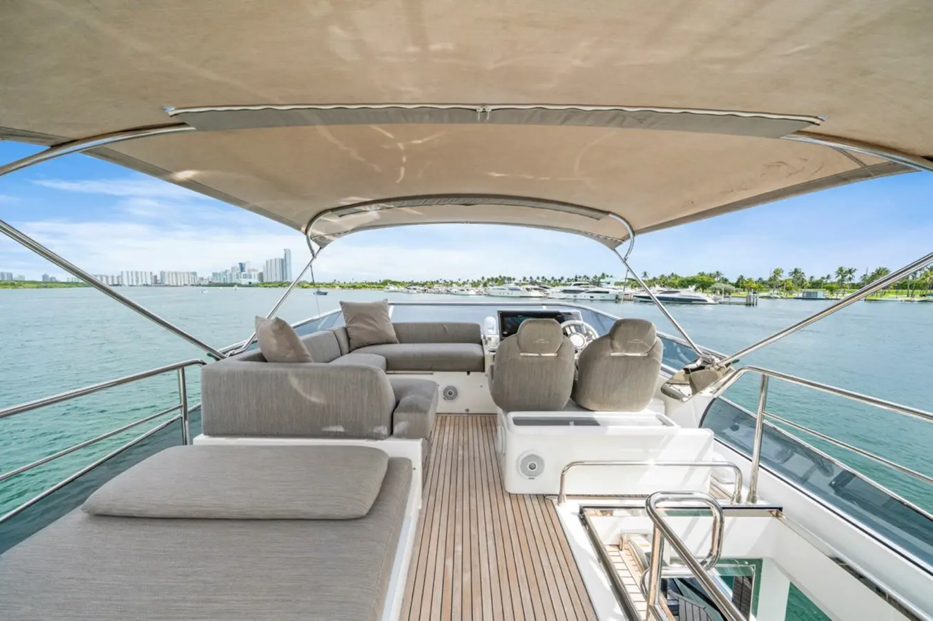 72FT AZIMUT - View 17
