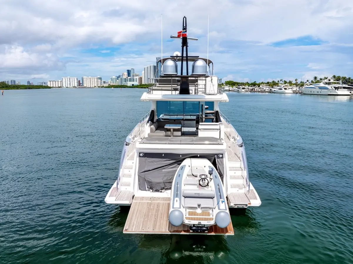 72FT AZIMUT - View 26
