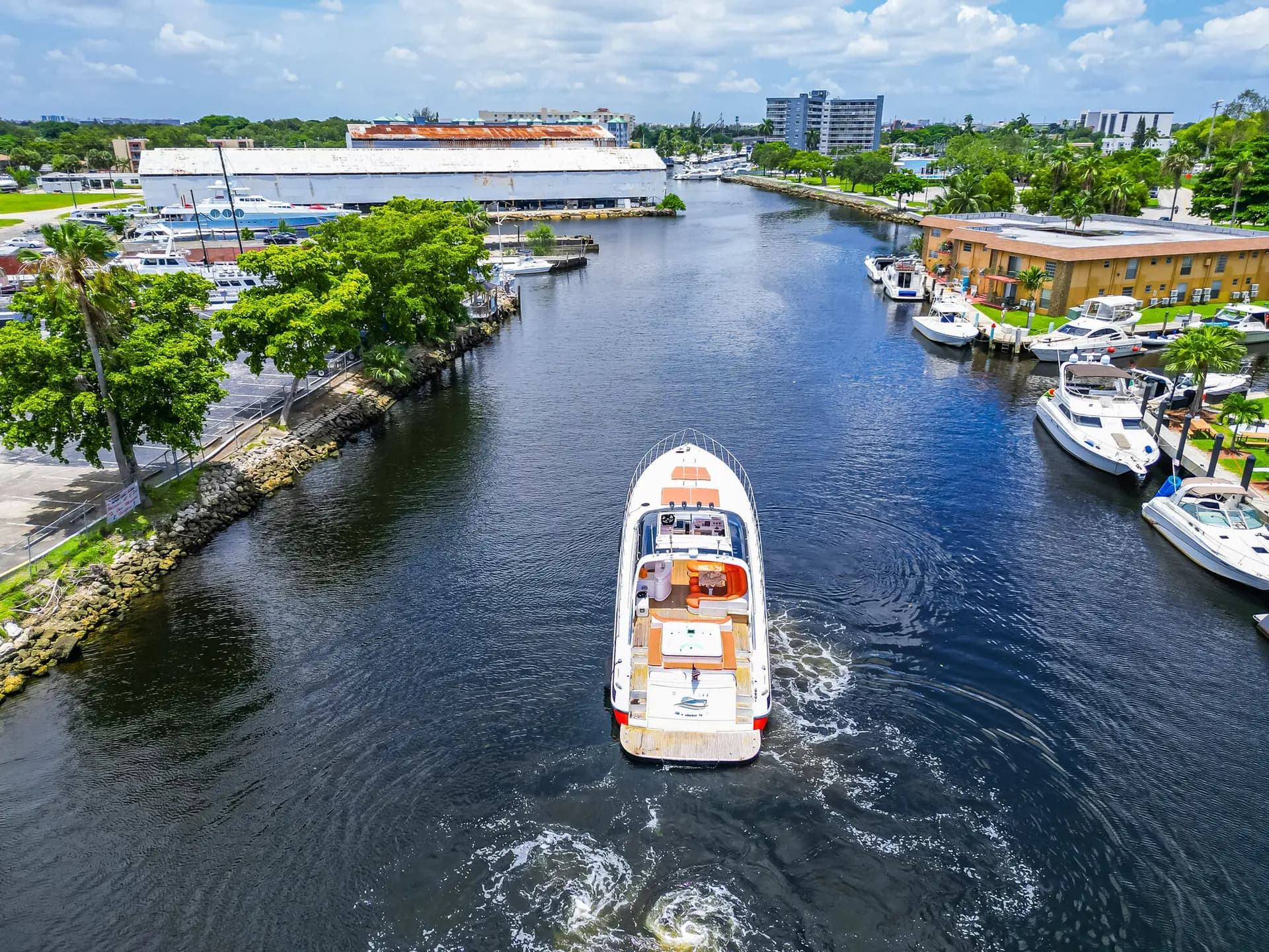 85FT BAIA - View 2