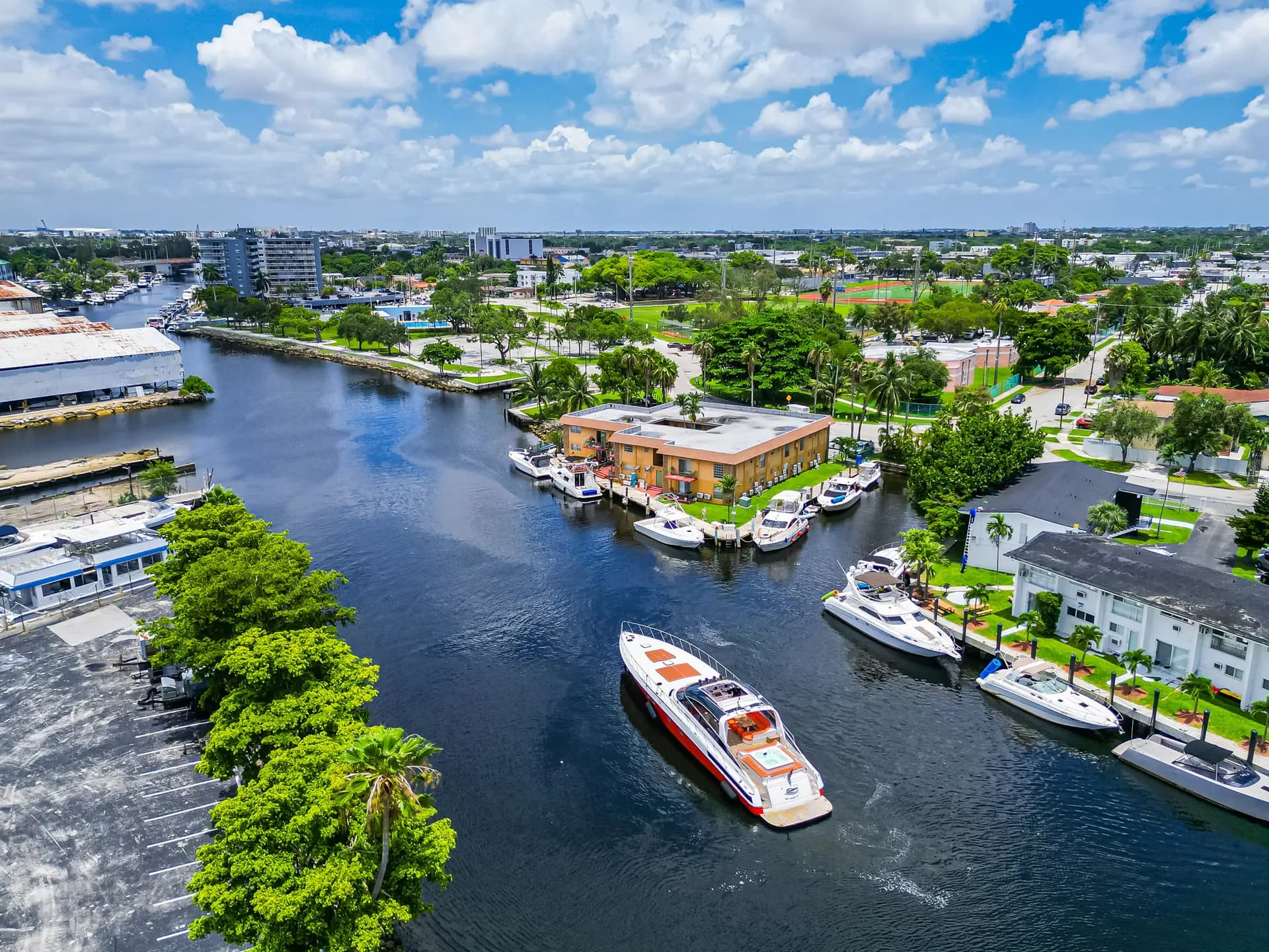 85FT BAIA - View 4
