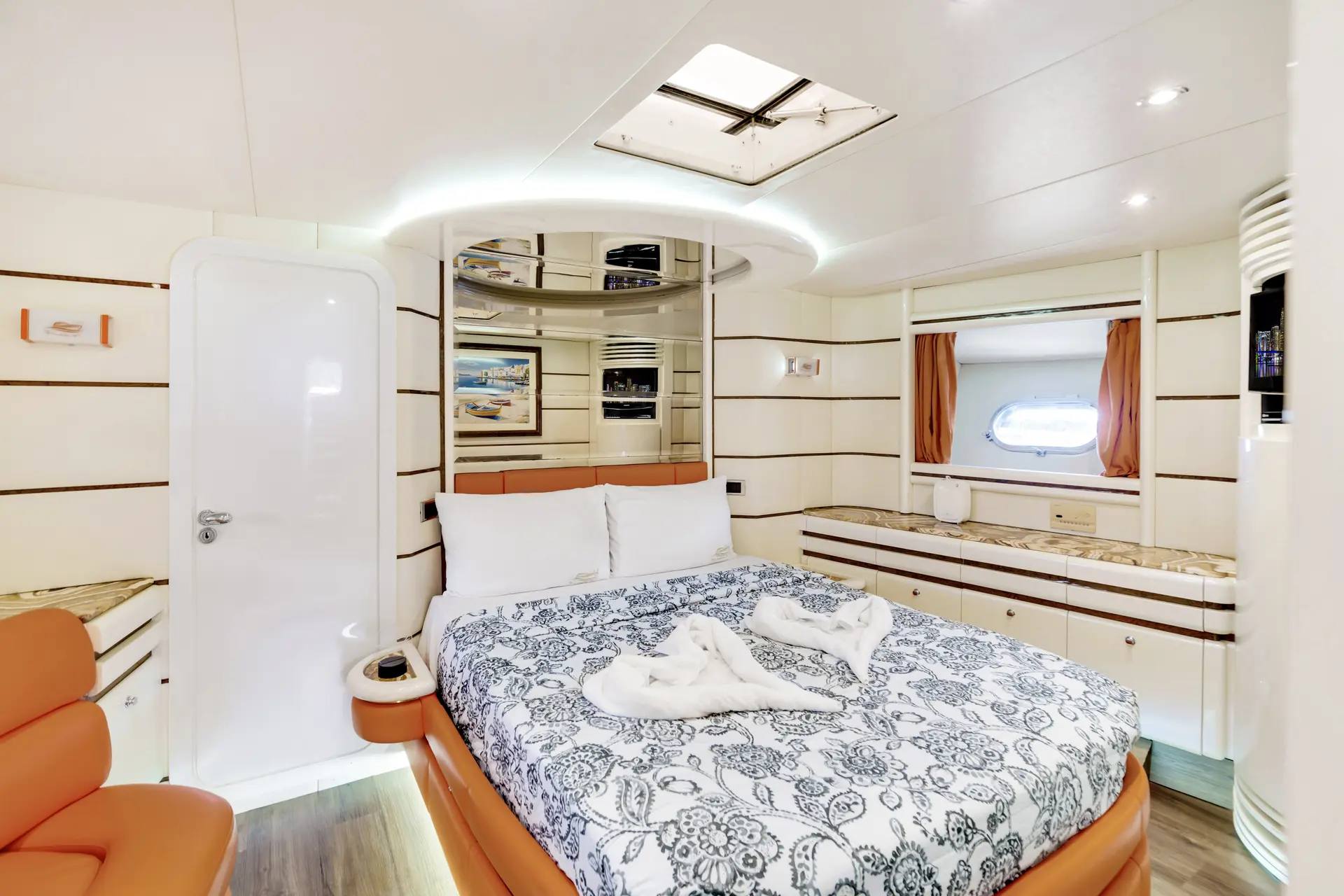 85FT BAIA - View 30