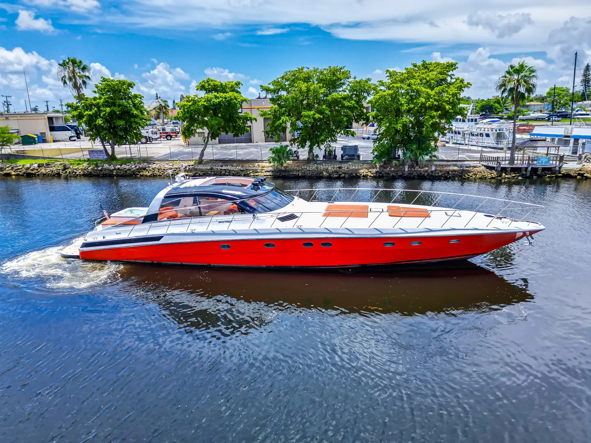85FT BAIA - View 1