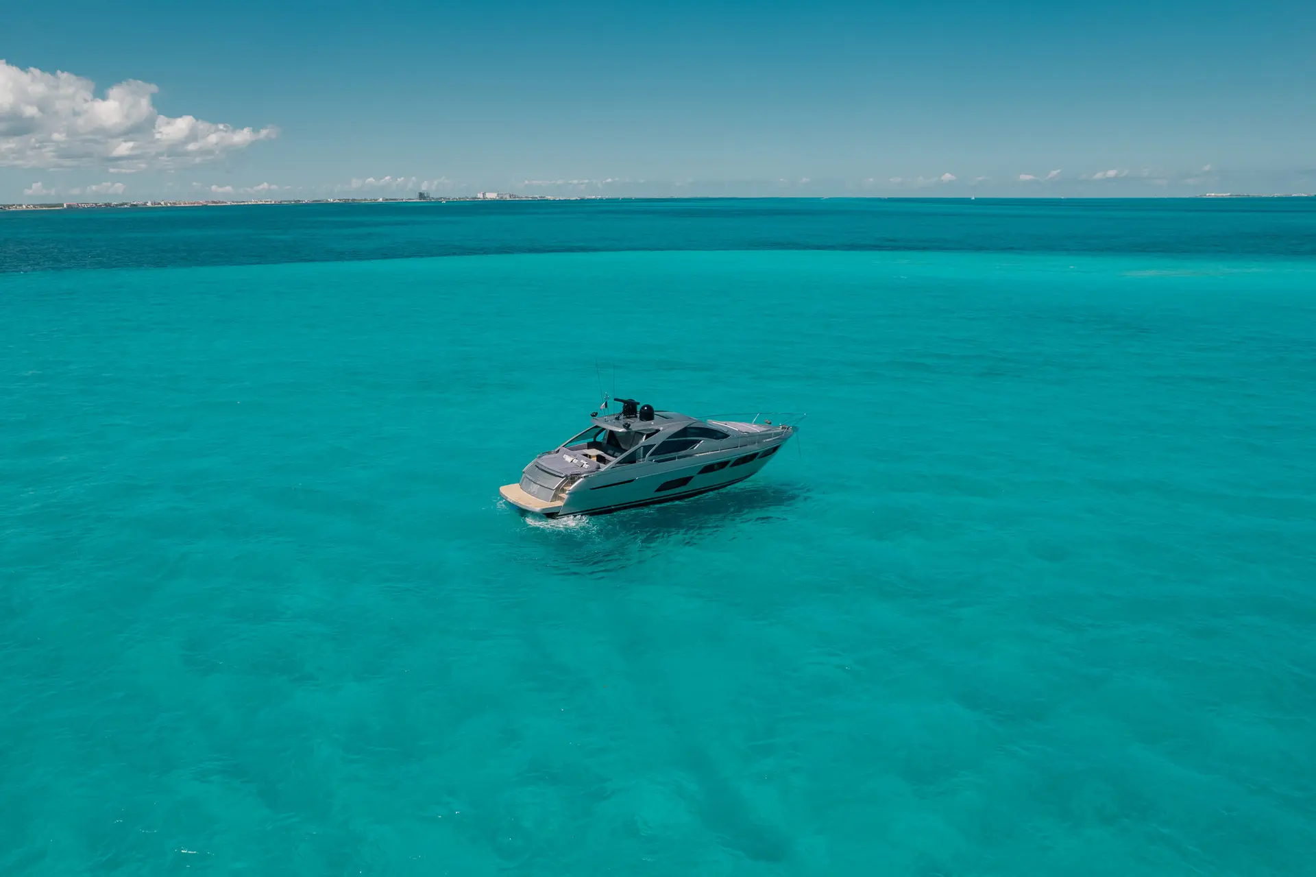 Pershing 56ft - View 4