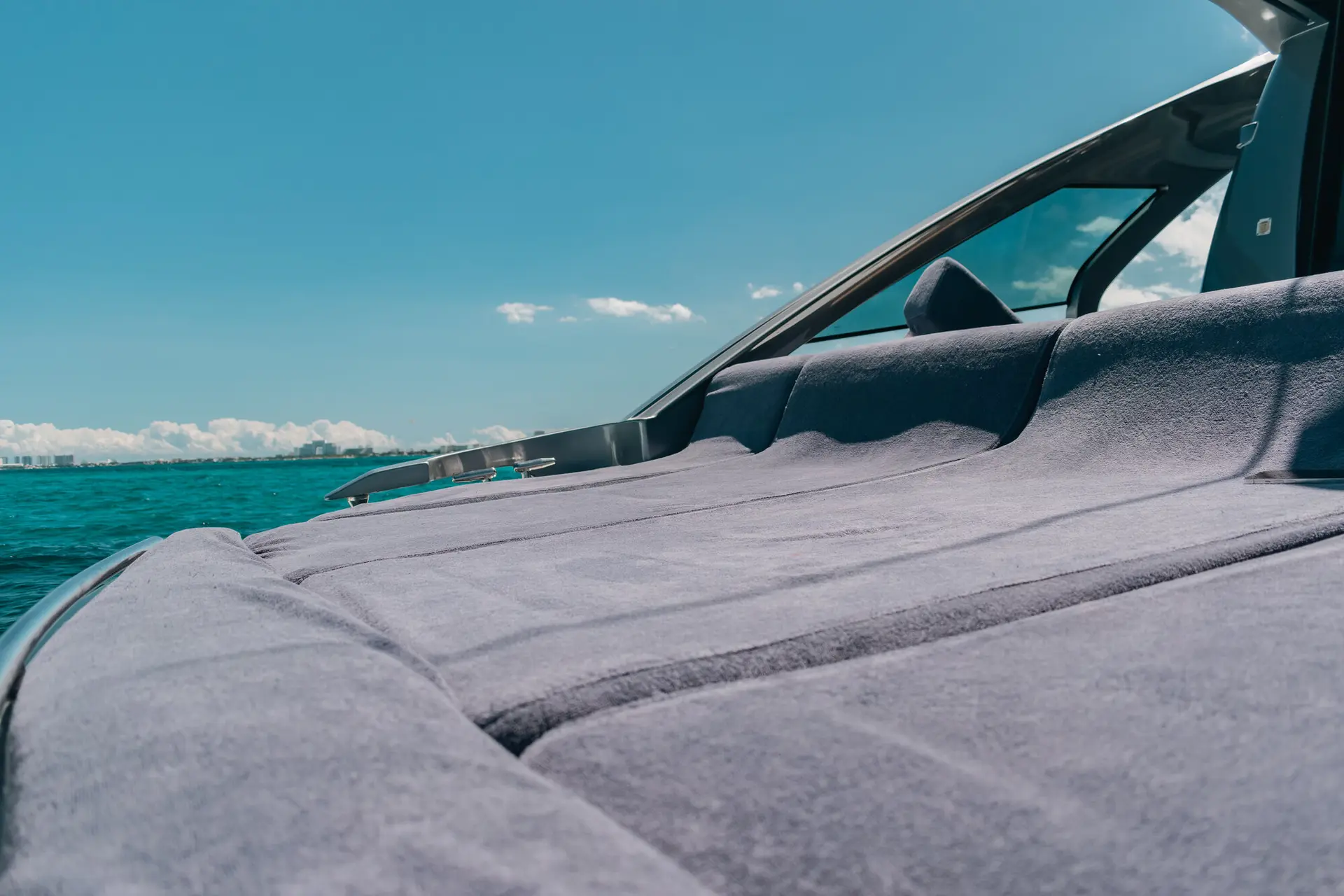 Pershing 56ft - View 8