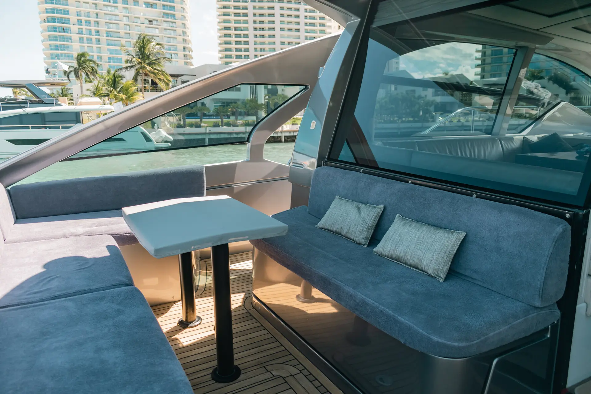 Pershing 56ft - View 14