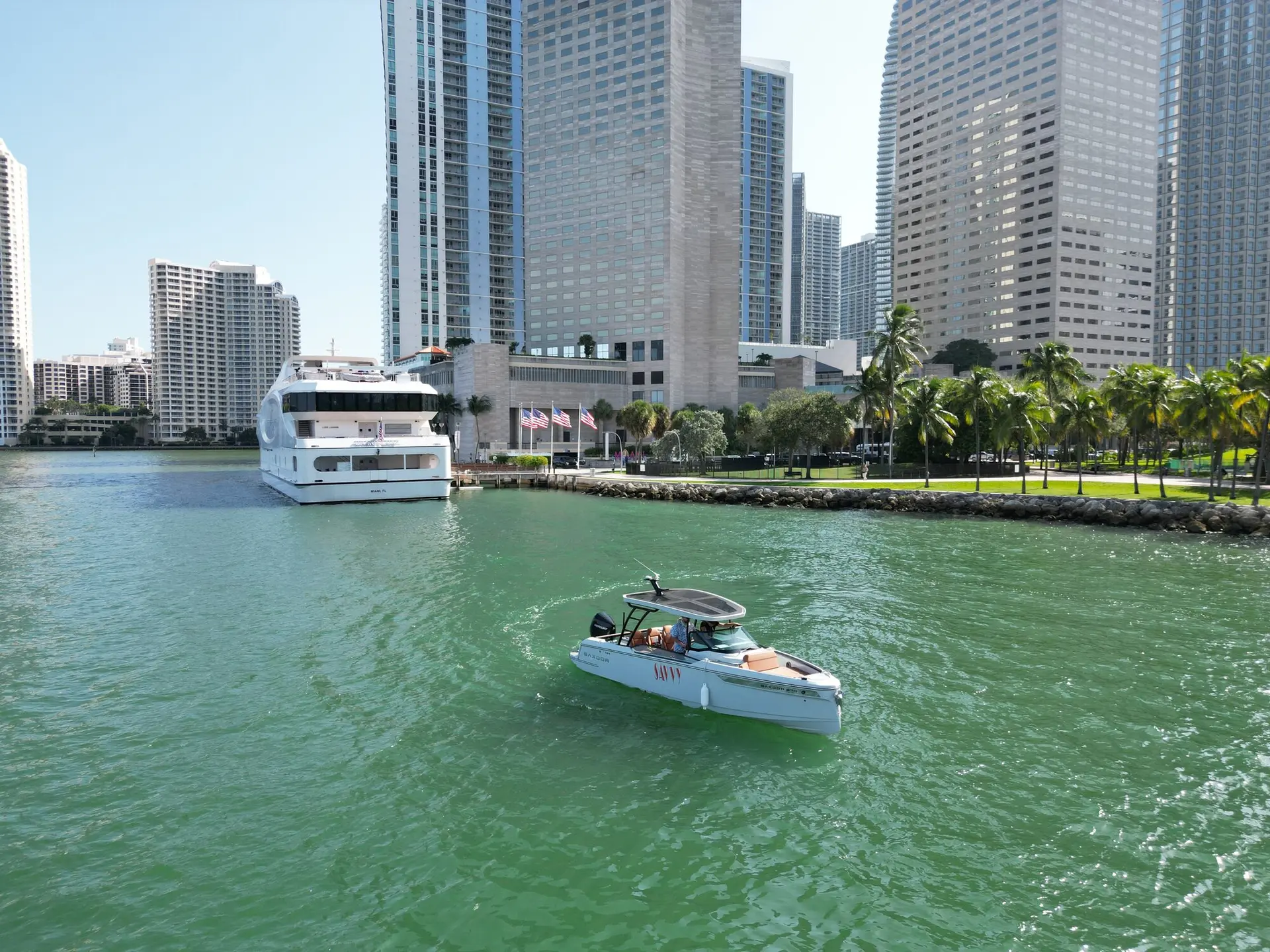 Saxdor 28ft in Miami! - View 11