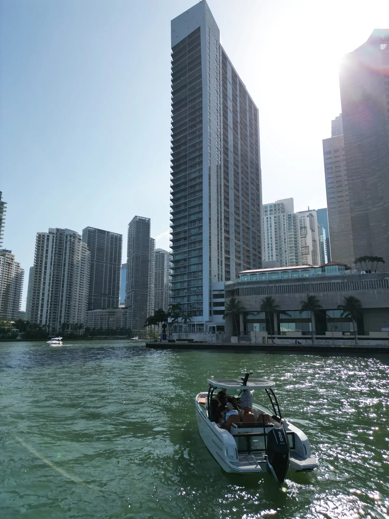 Saxdor 28ft in Miami! - View 27