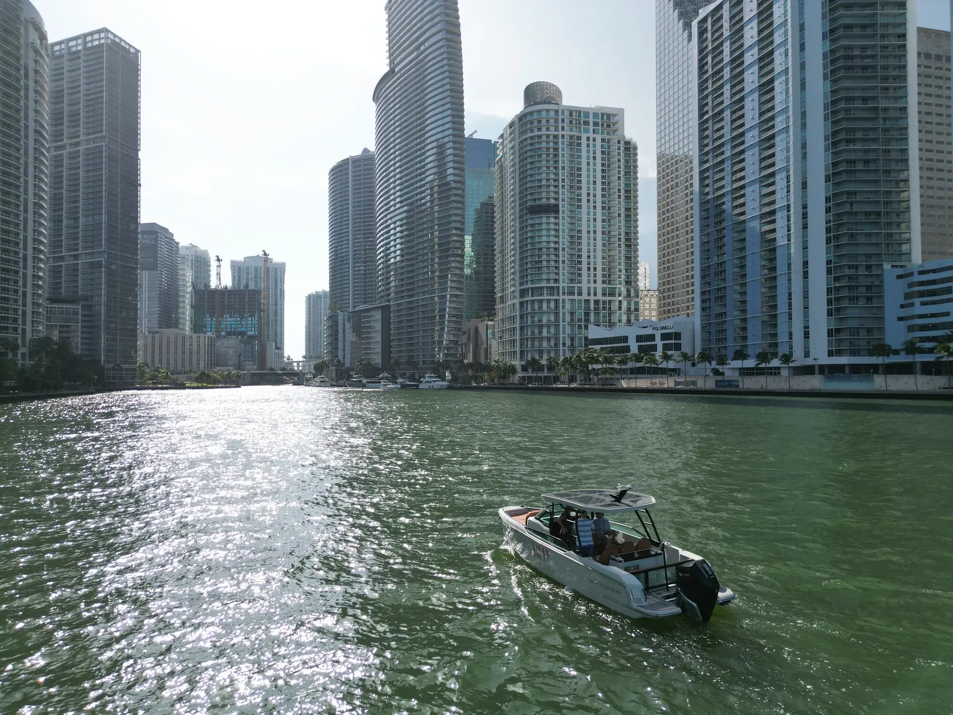 Saxdor 28ft in Miami! - View 29