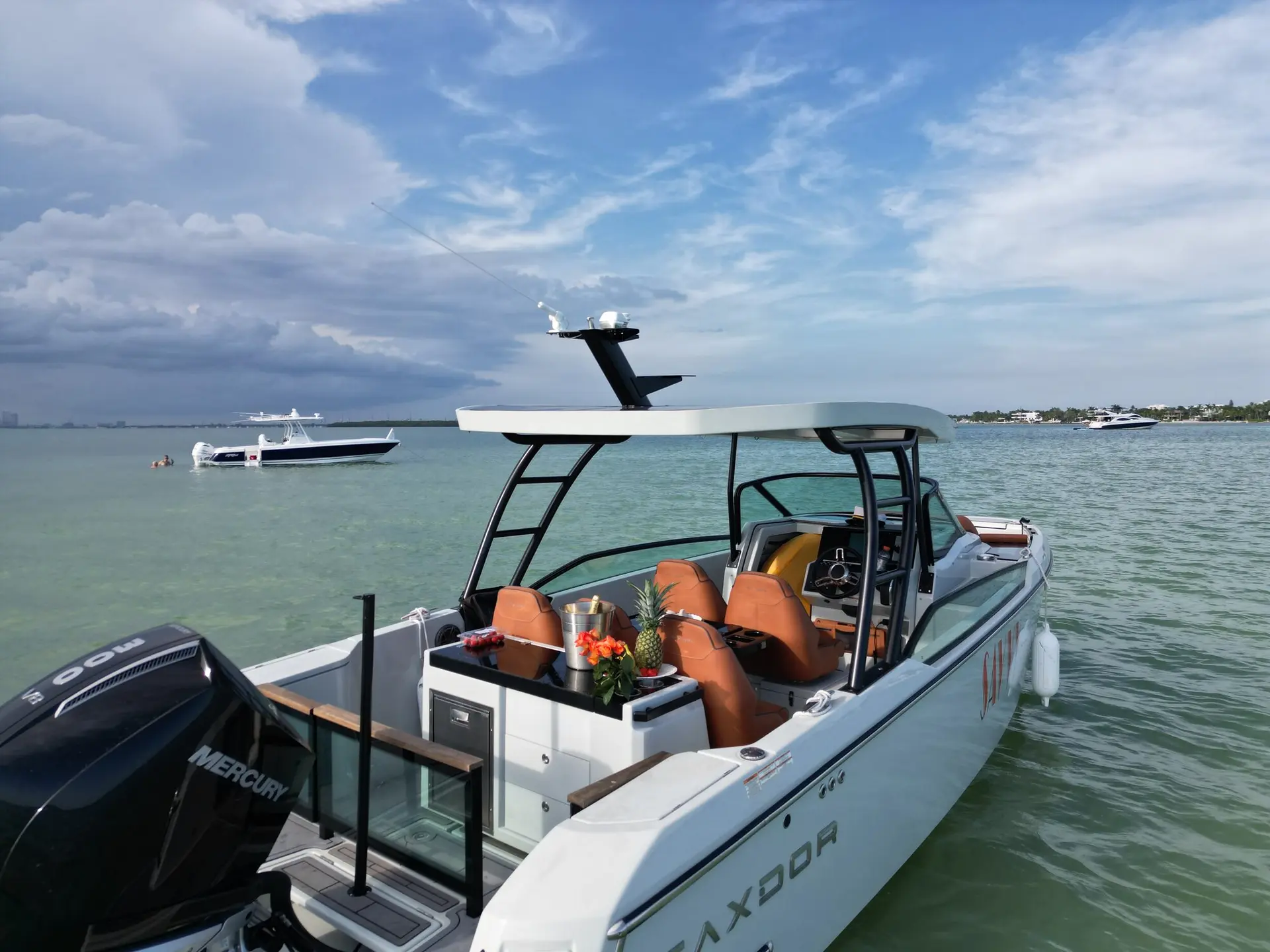 Saxdor 28ft in Miami! - View 37