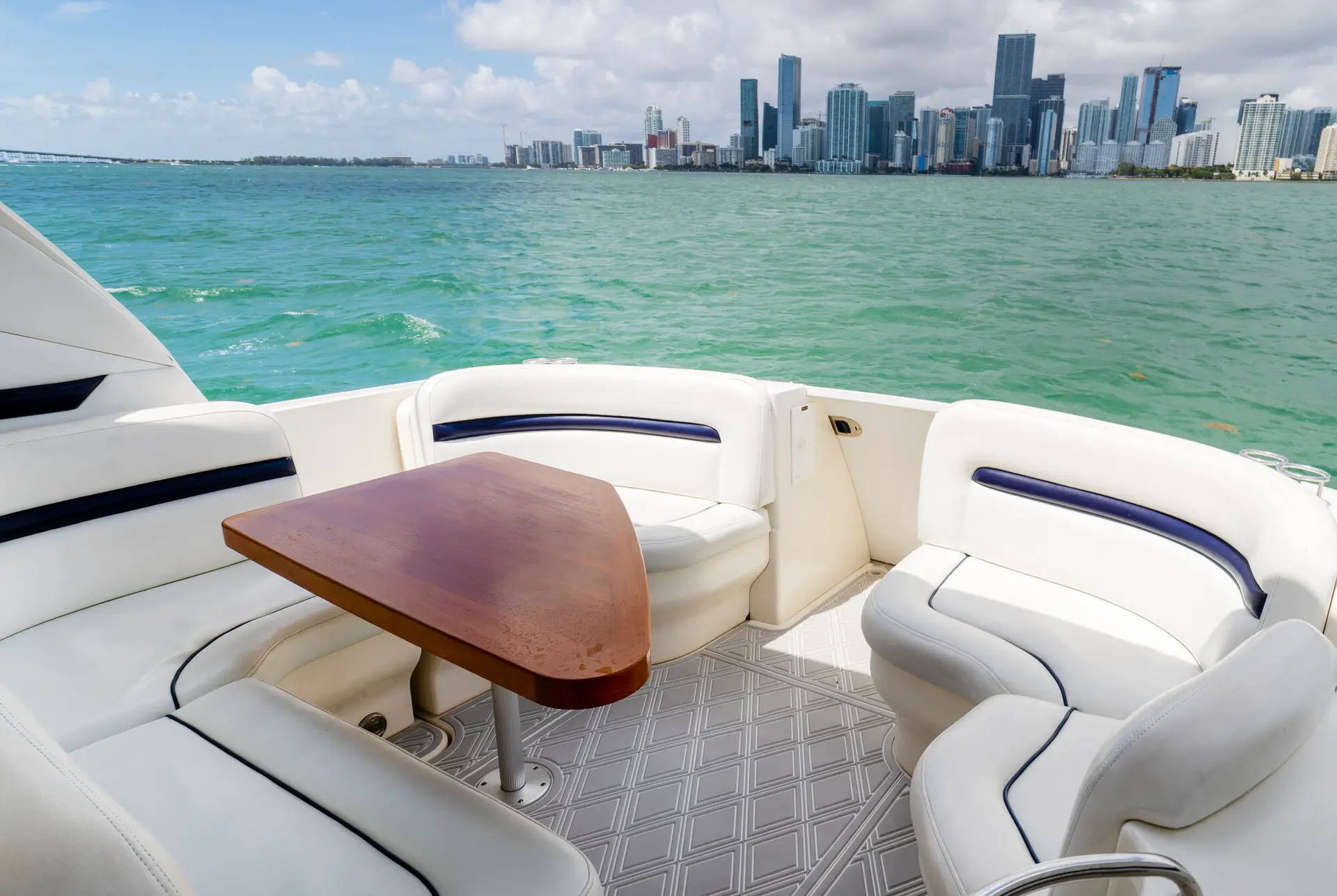 Sundancer 40' - View 11