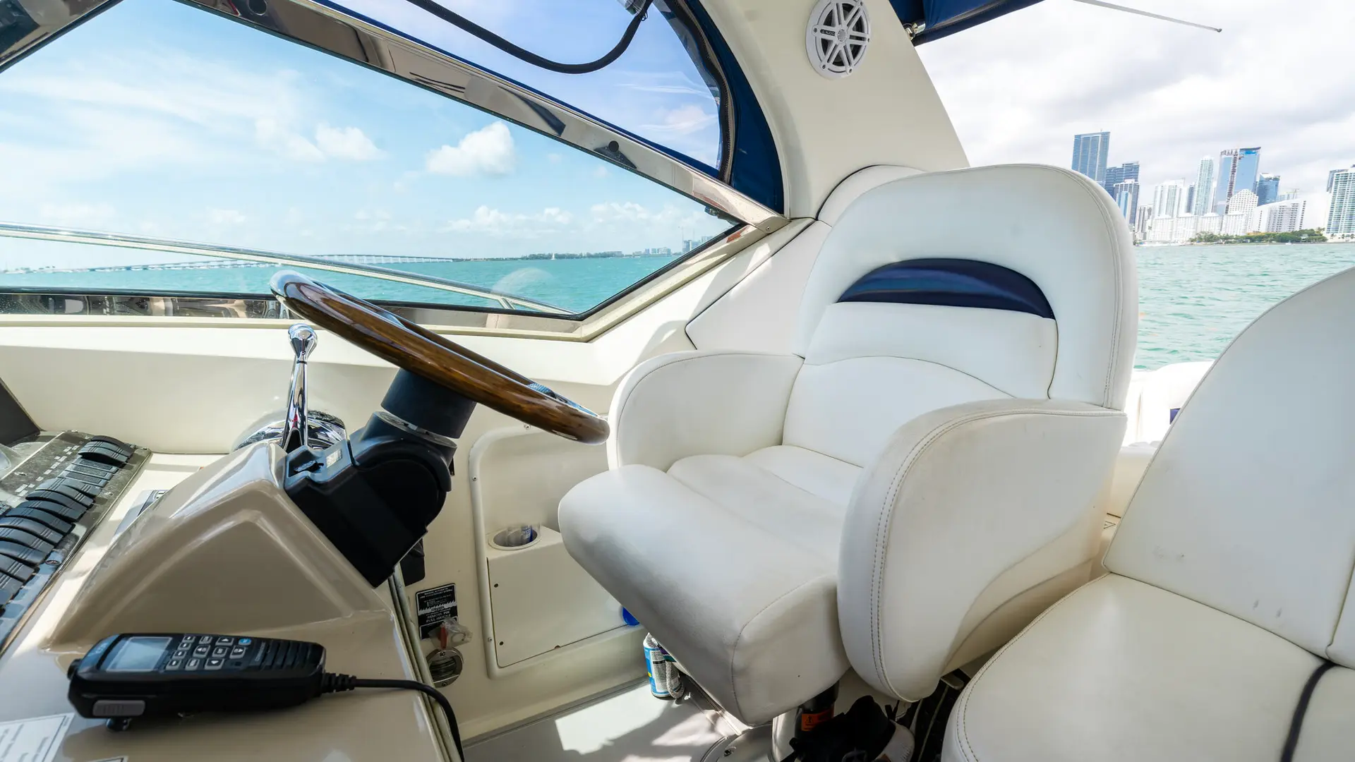 Sundancer 40' - View 19