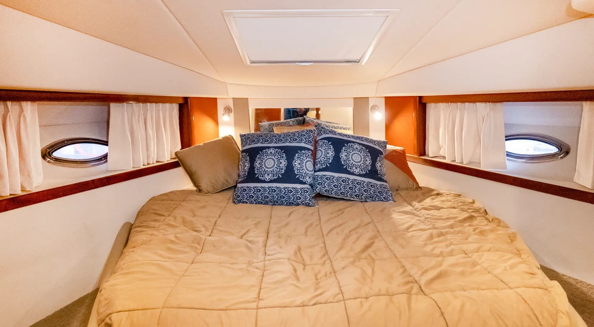Sundancer 40' - View 25