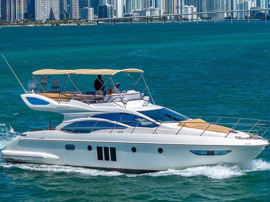 55’ Azimut Luxury Yacht