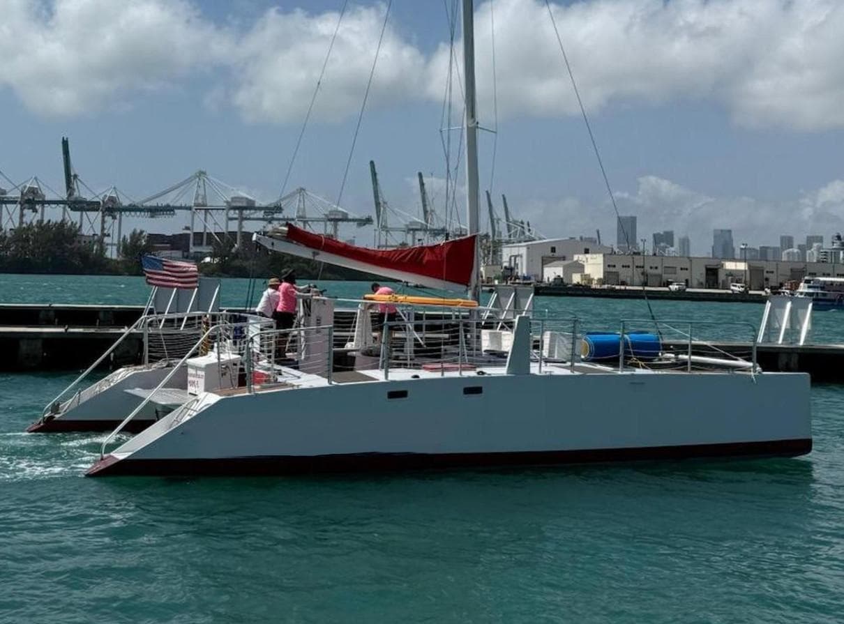 50ft Great White Catamaran Charter