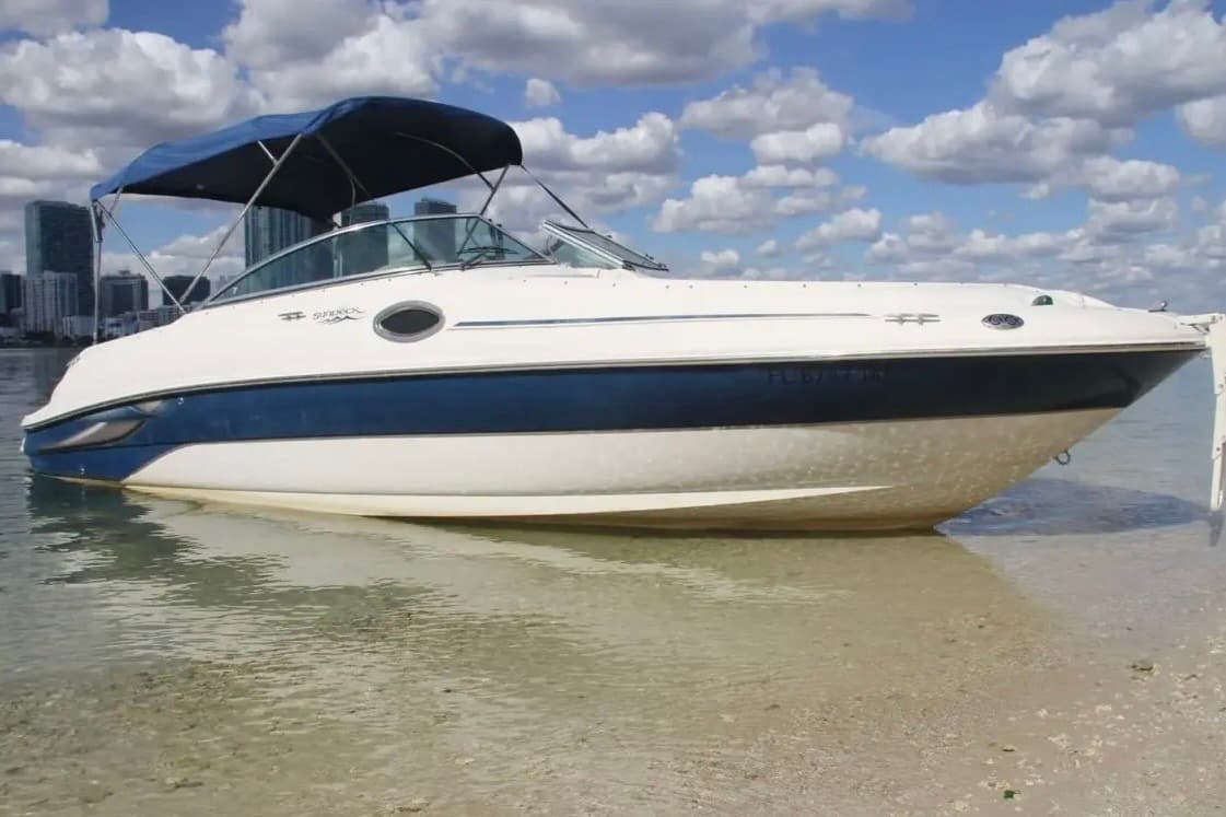 26FT SEA RAY SUNDECK - View 1