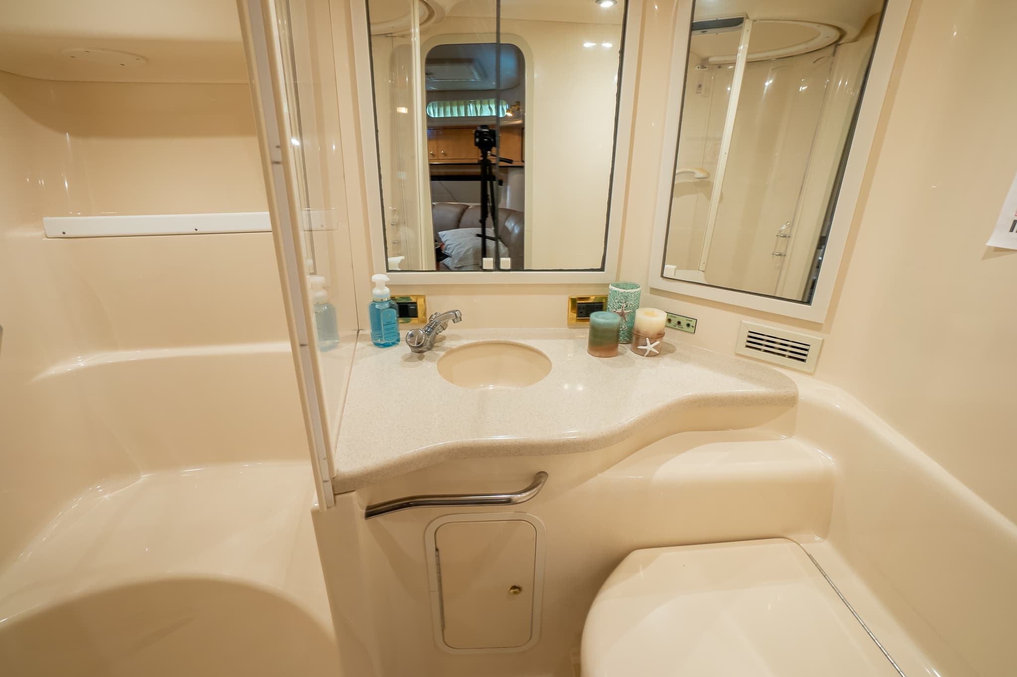 44ft Sundancer  - View 2
