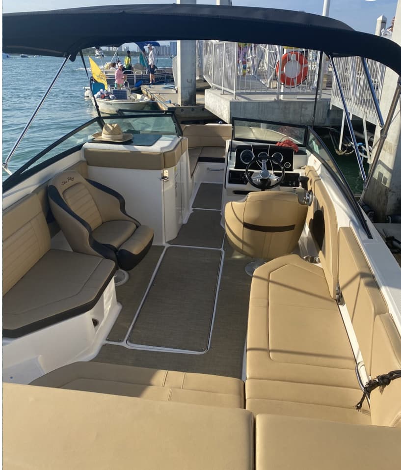 23ft Sea Ray SPX - View 1