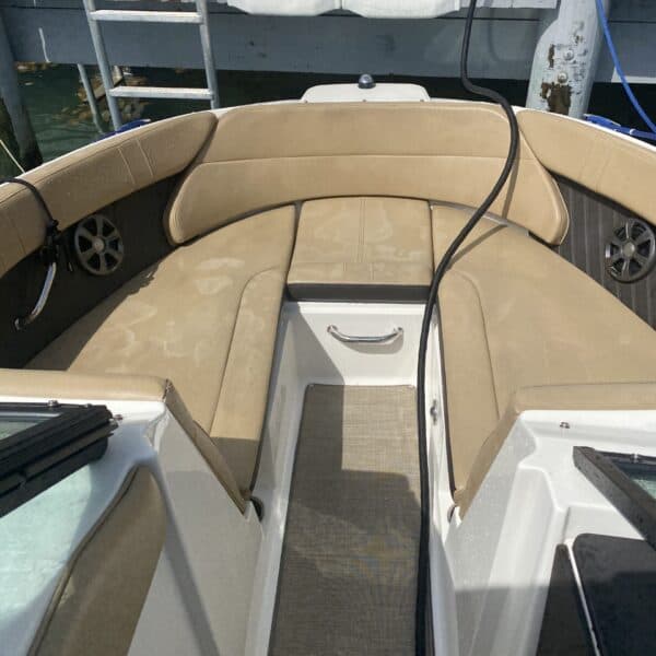23ft Sea Ray SPX - View 3