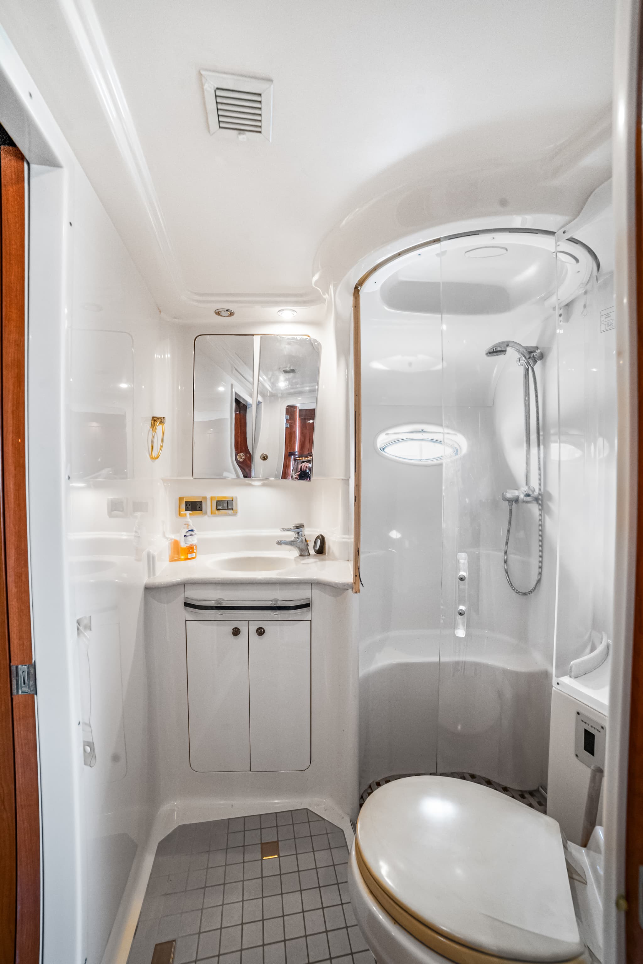 54FT SEA RAY SUNDANCER - View 5