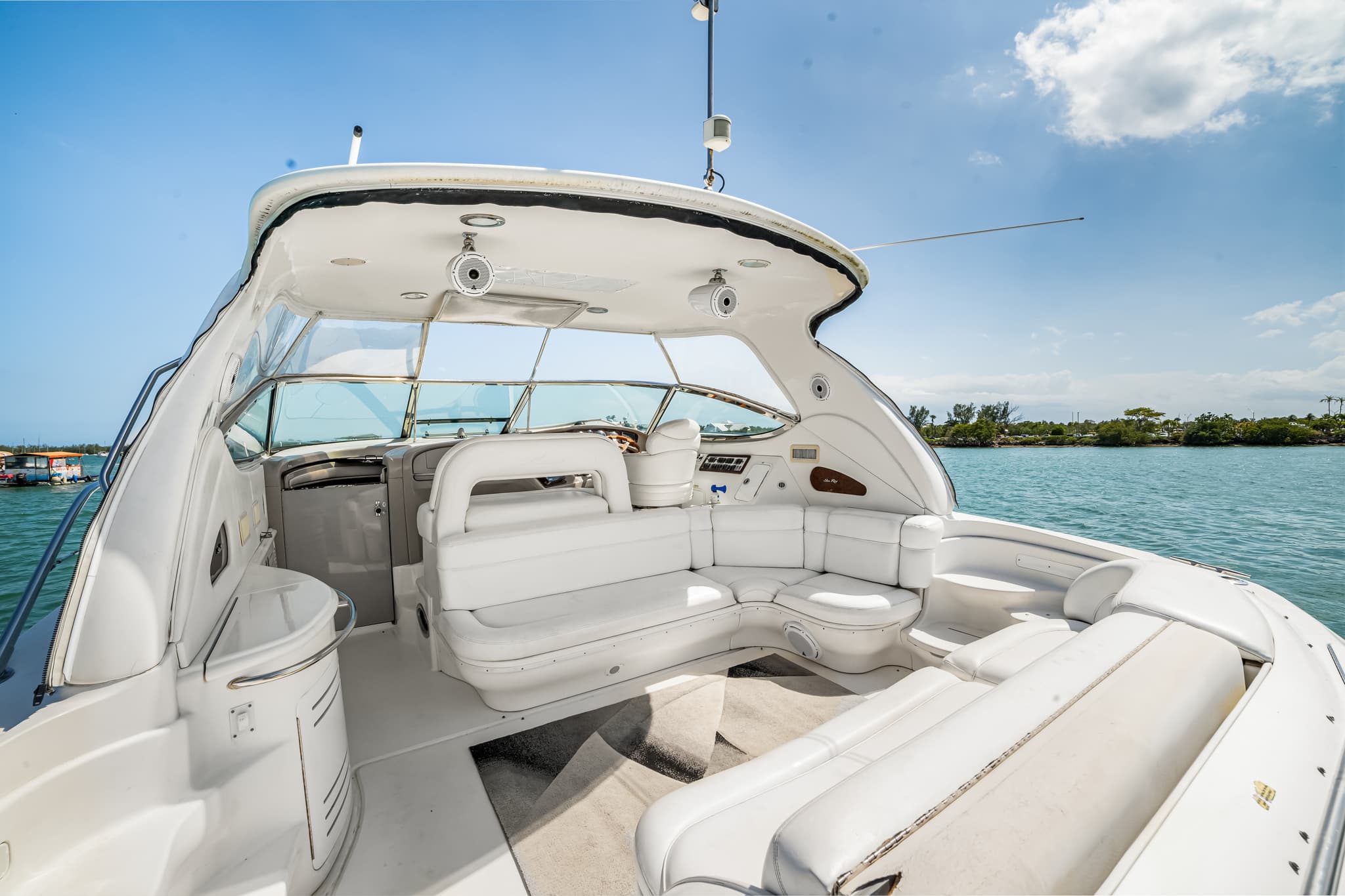 54FT SEA RAY SUNDANCER - View 3