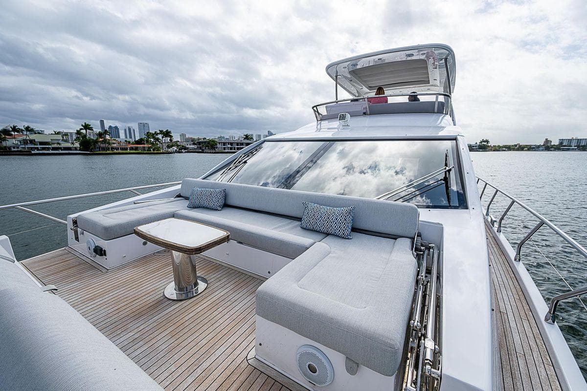  70ft Azimut in Miami - View 20