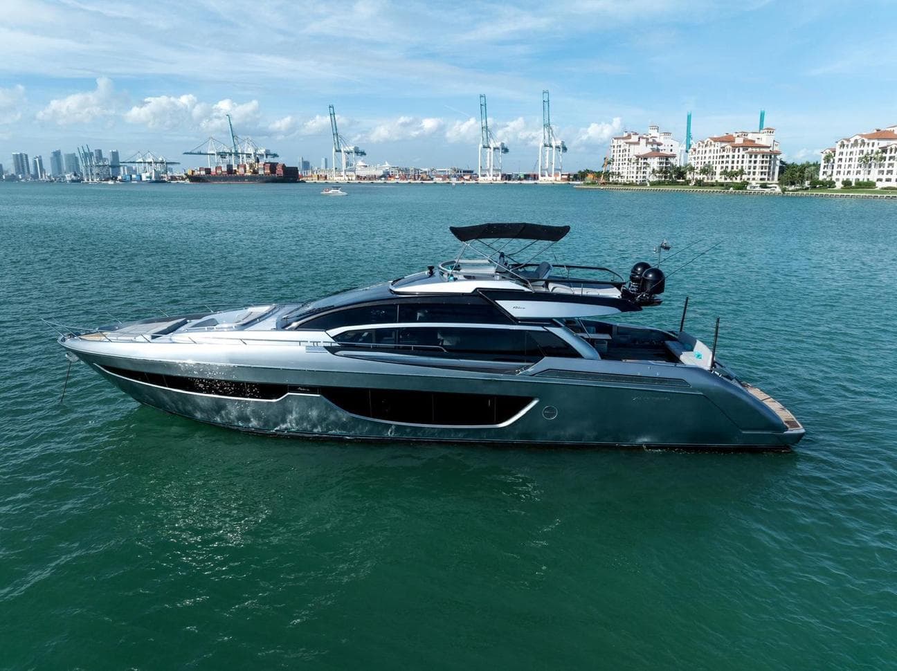 76ft Riva Luxury Yacht in Miami! - View 4