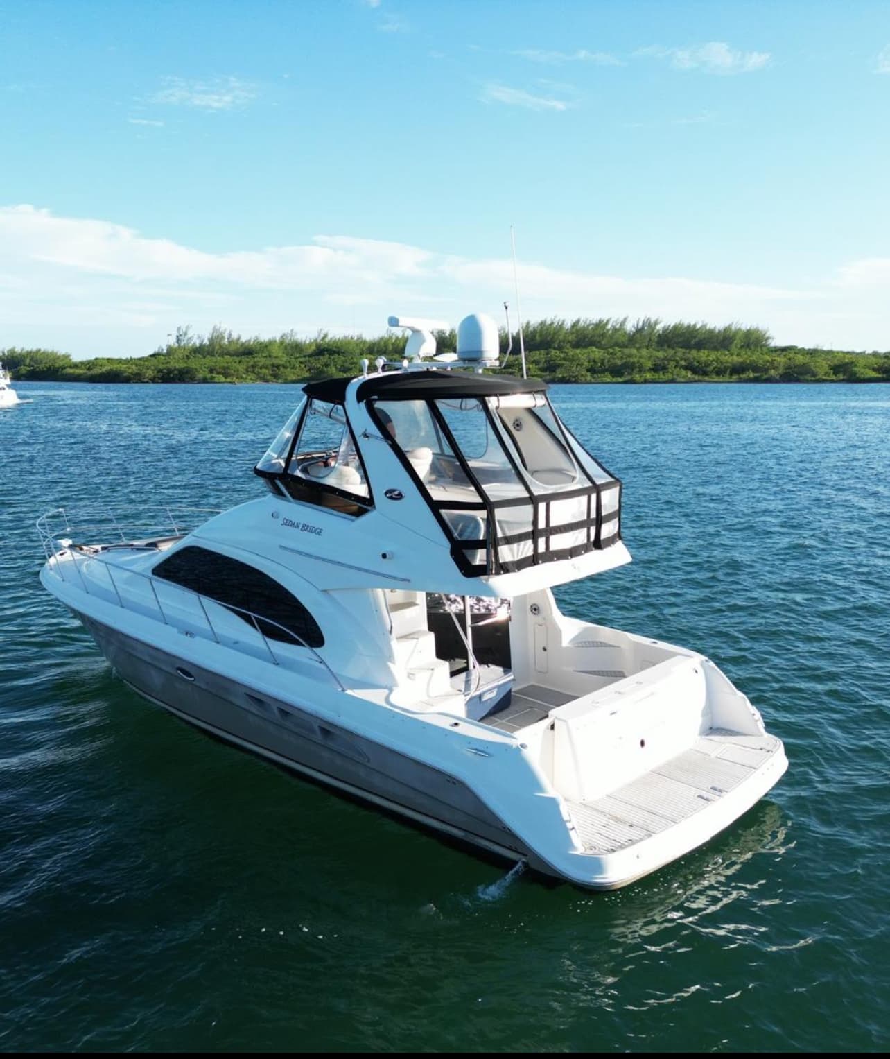 48ft Sea Ray Sundancer - View 3