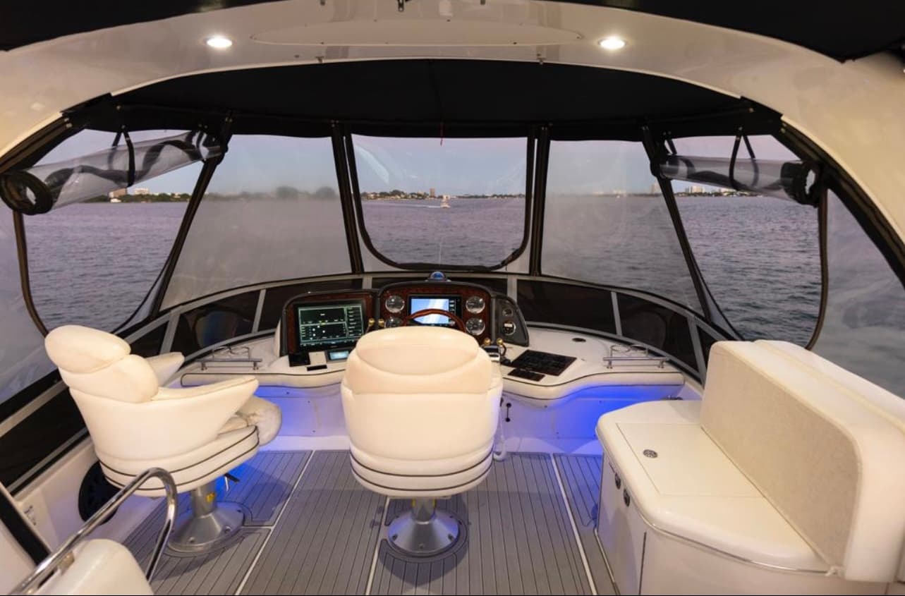 48ft Sea Ray Sundancer - View 11
