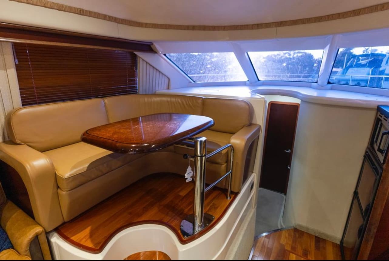 48ft Sea Ray Sundancer - View 13