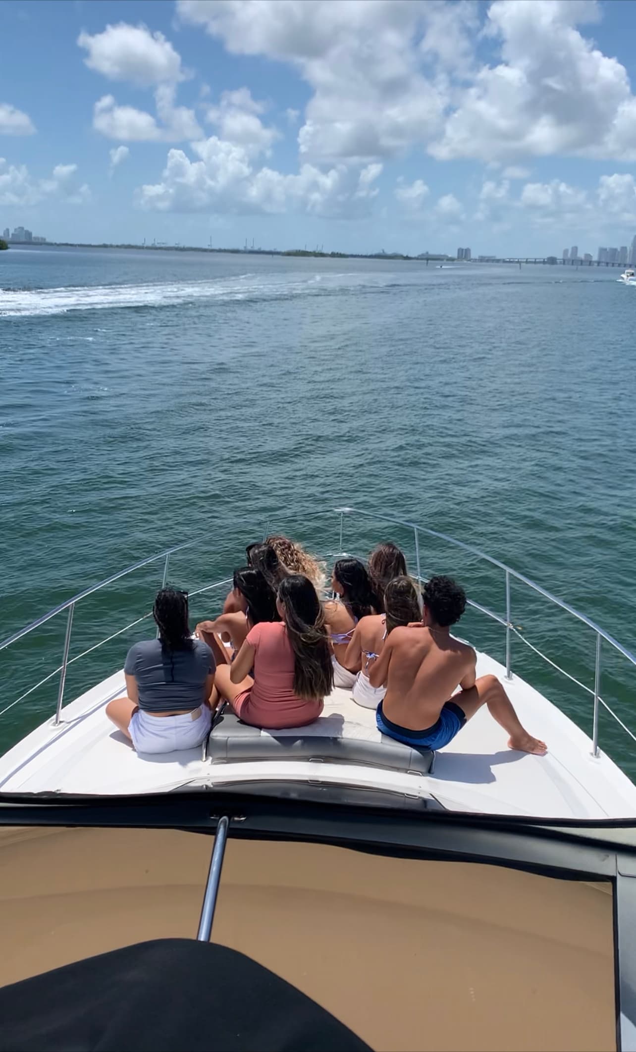 48ft Sea Ray Sundancer - View 21
