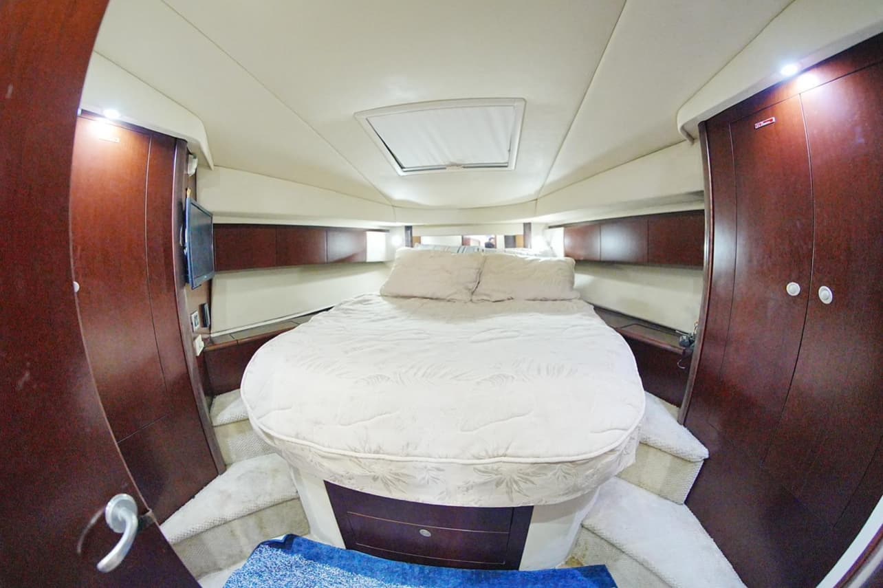 48ft Sea Ray Sundancer - View 19