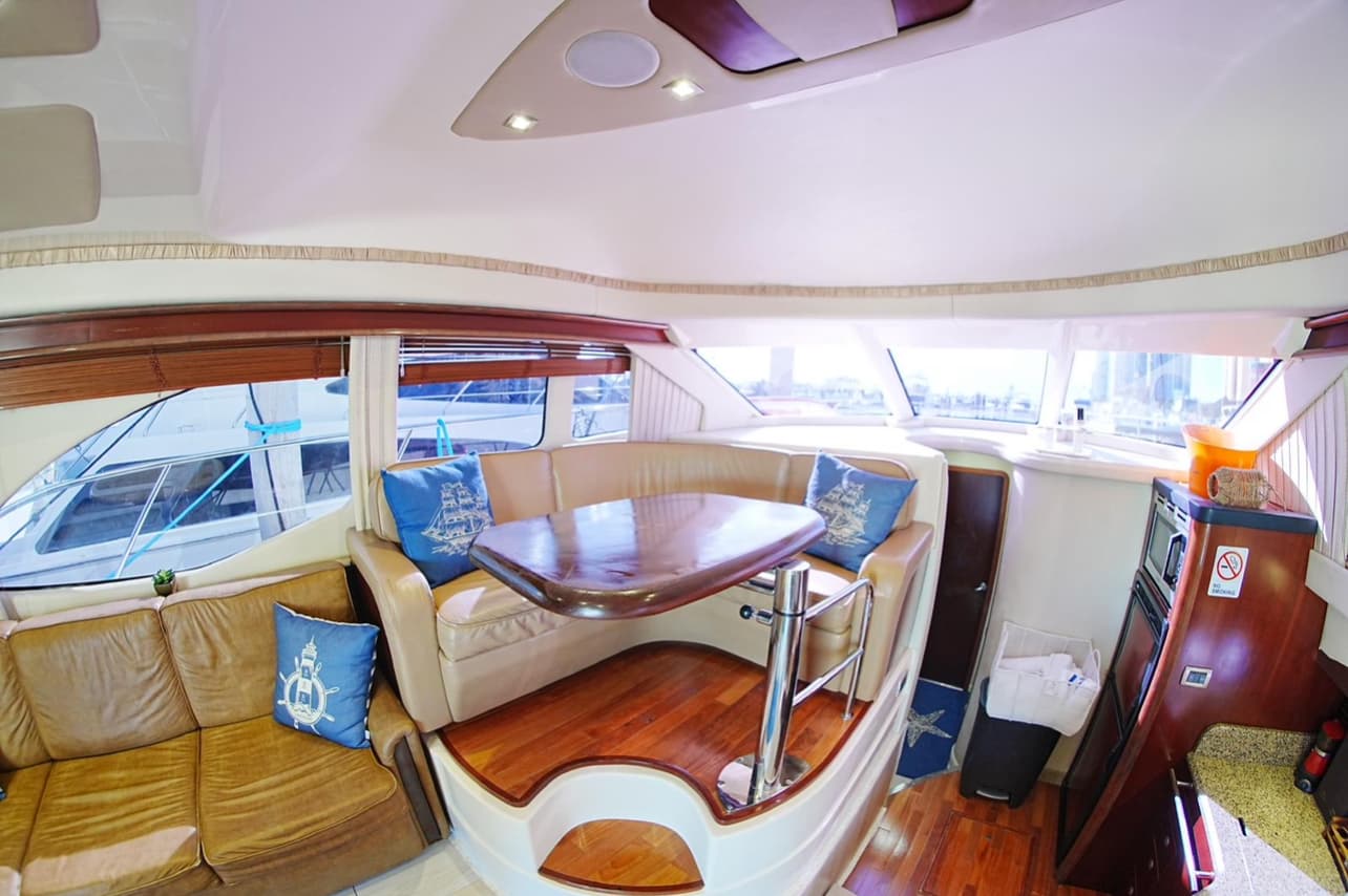 48ft Sea Ray Sundancer - View 18