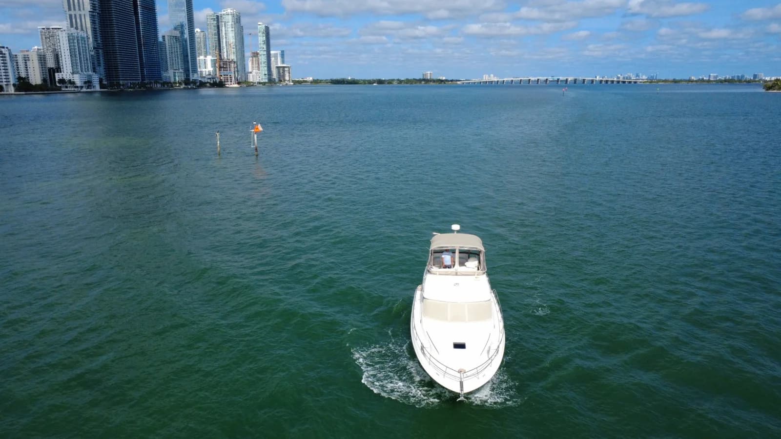 45FT Sea Ray Flybridge - View 11