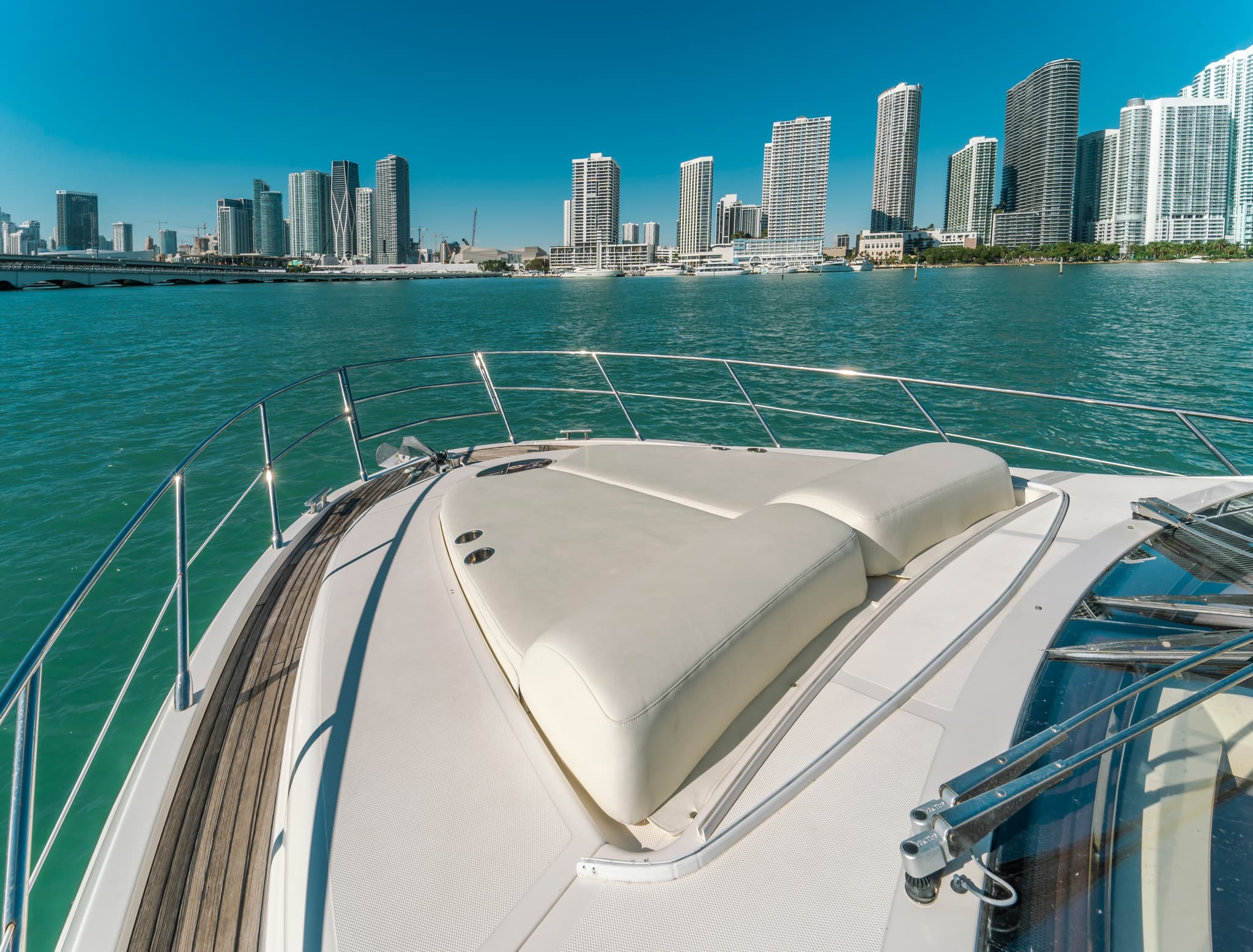  55ft Azimut Yacht - View 6