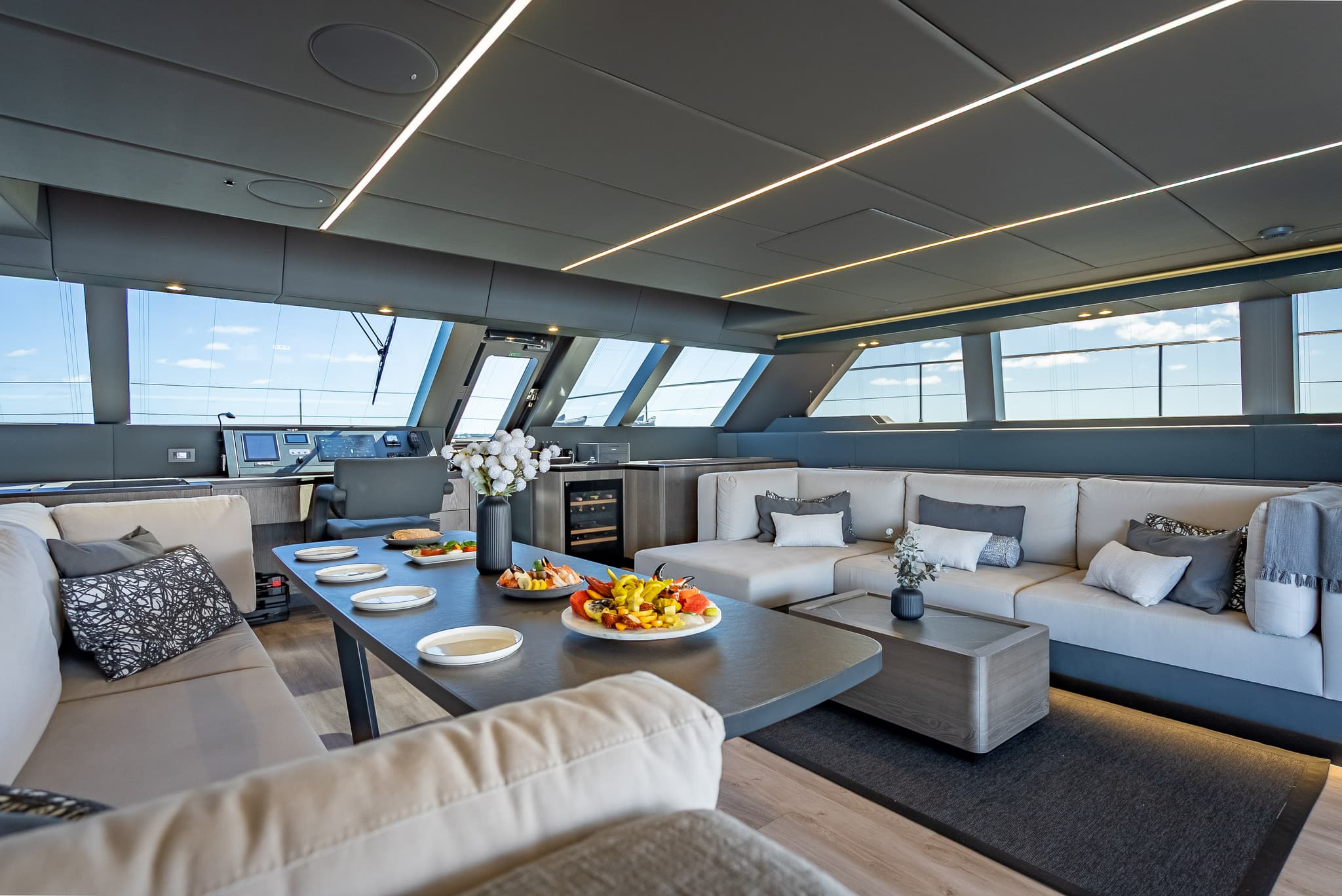 70FT 2026 SUNREEF POWER CATAMARAN - View 22