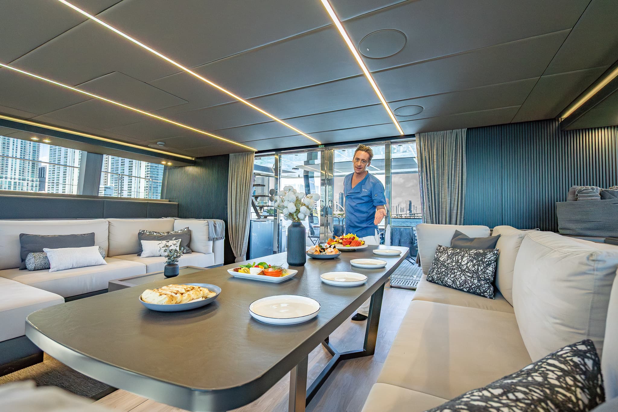 70FT 2026 SUNREEF POWER CATAMARAN - View 29