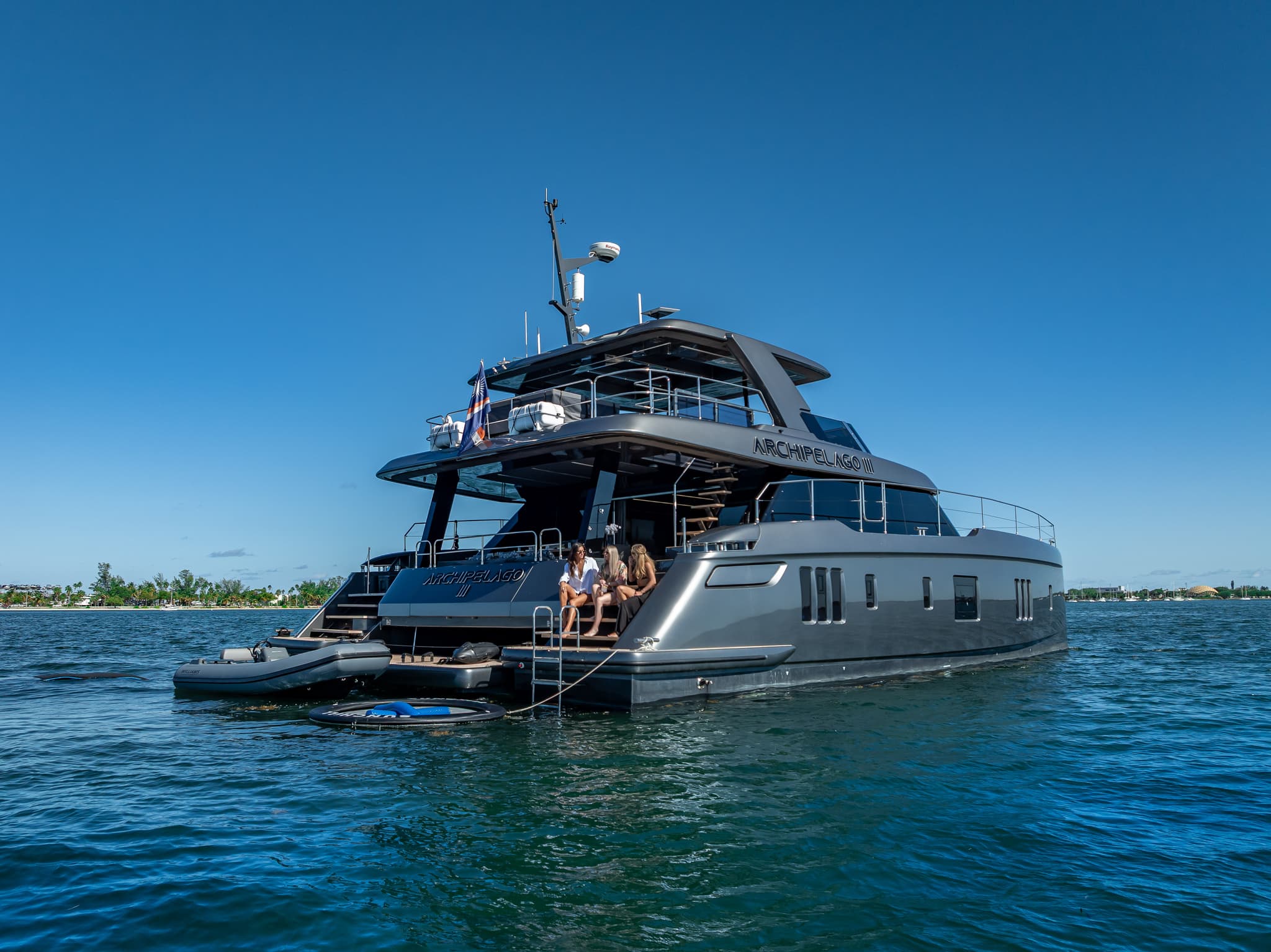 70FT 2026 SUNREEF POWER CATAMARAN - View 1