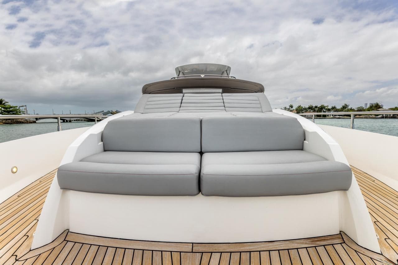 78’ Sunseeker HELIOS Mega Yacht – Ultimate Space & Luxury Comfort - View 15