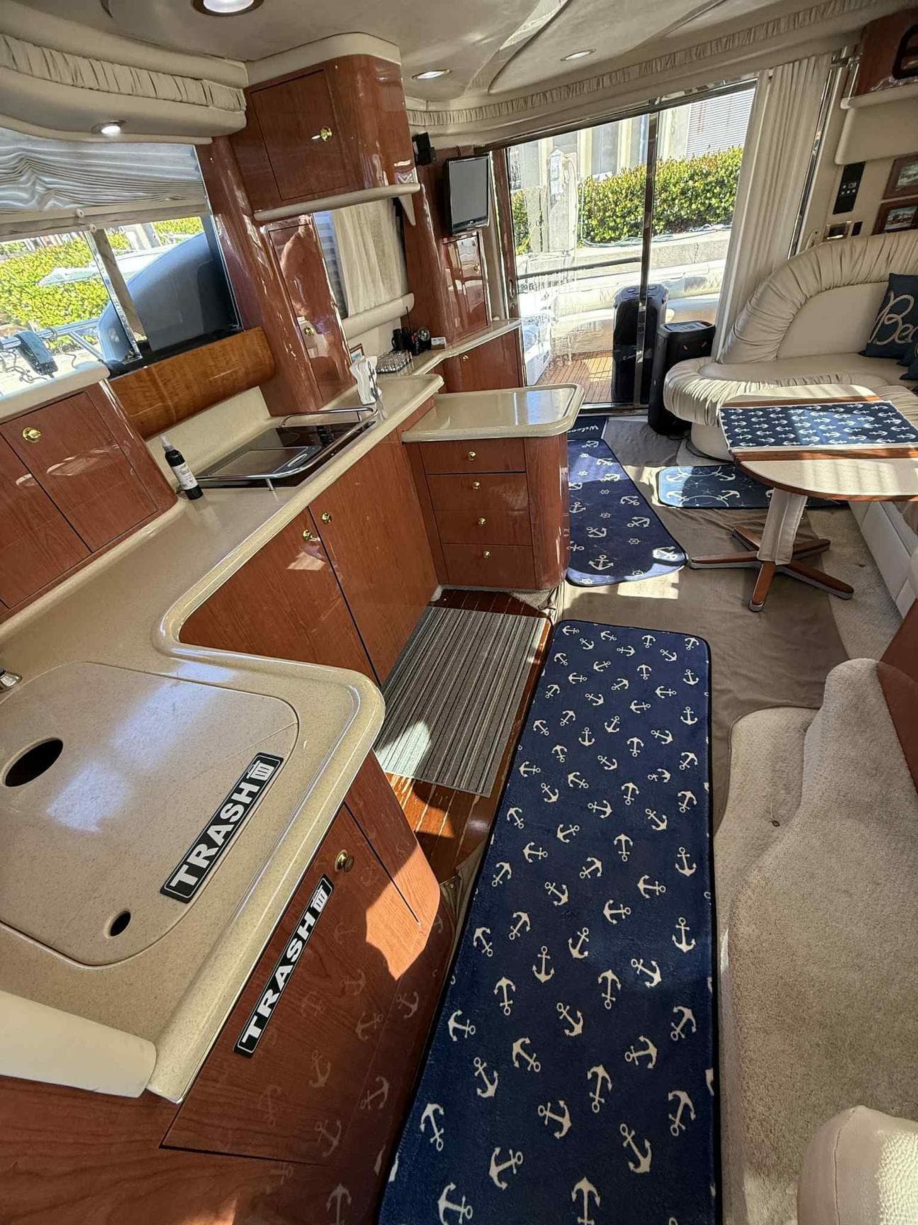 52FT SeaRay Fort - View 4