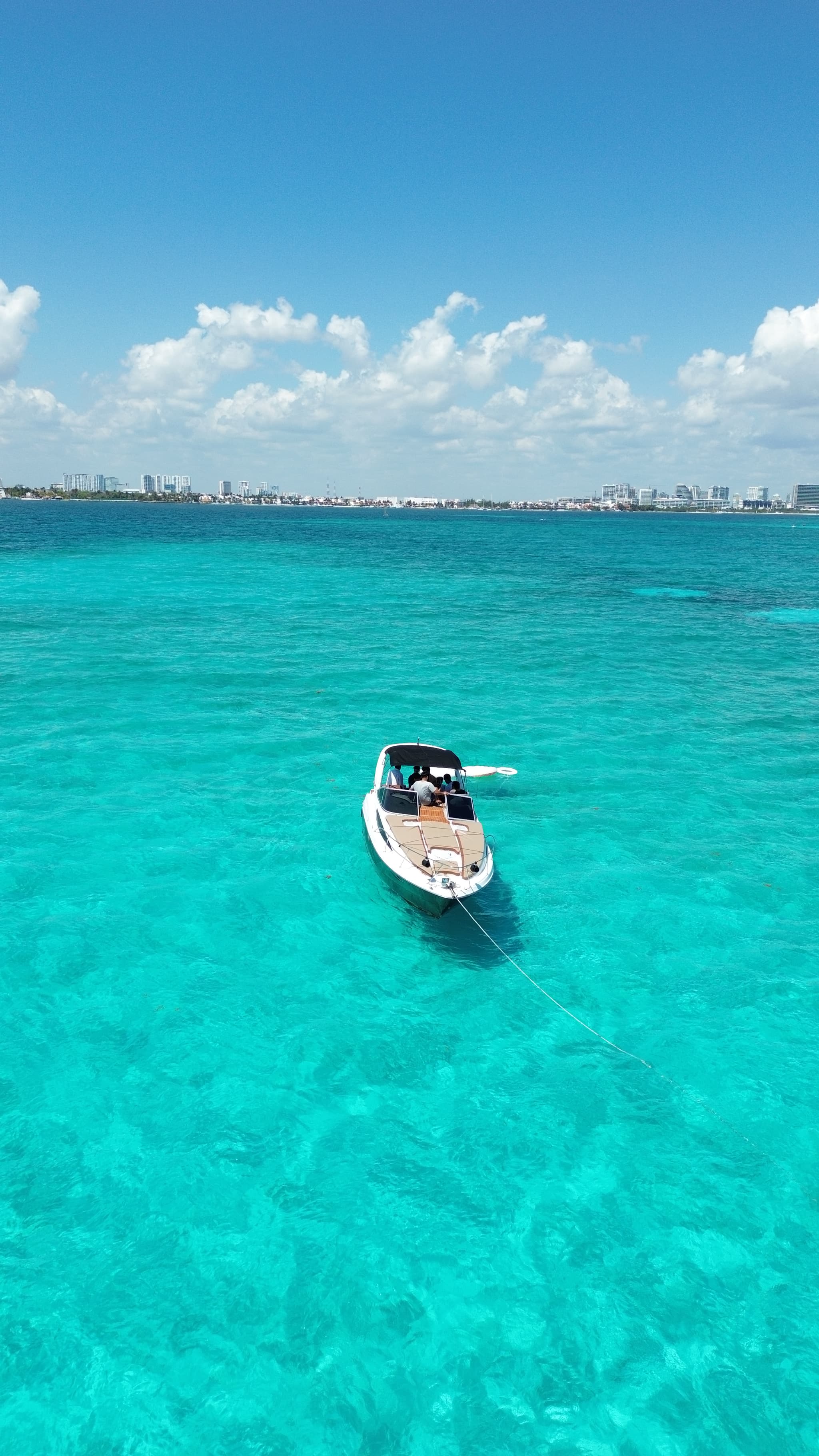 29FT LILY YACHT CHARTER - View 9