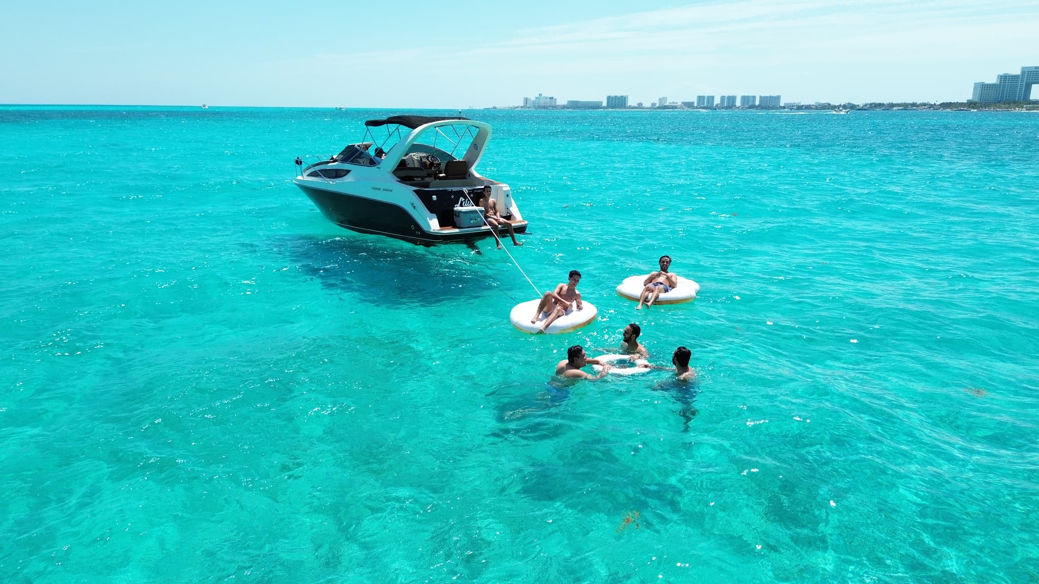 29FT LILY YACHT CHARTER - View 34