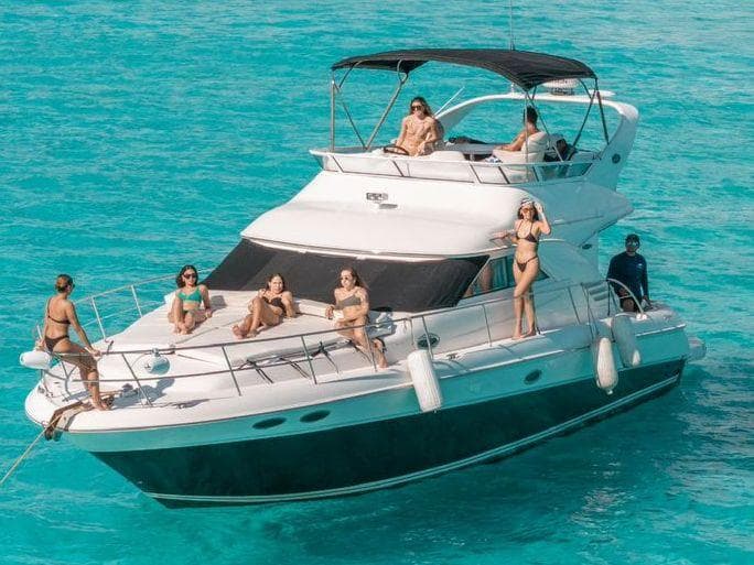 40FT Searay Fly in Cancún - View 1