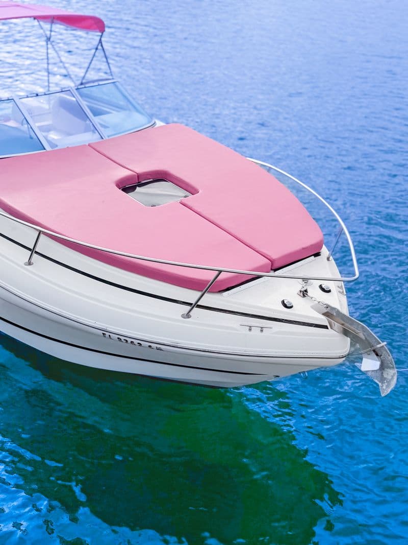 28FT PINK RINKER - View 10